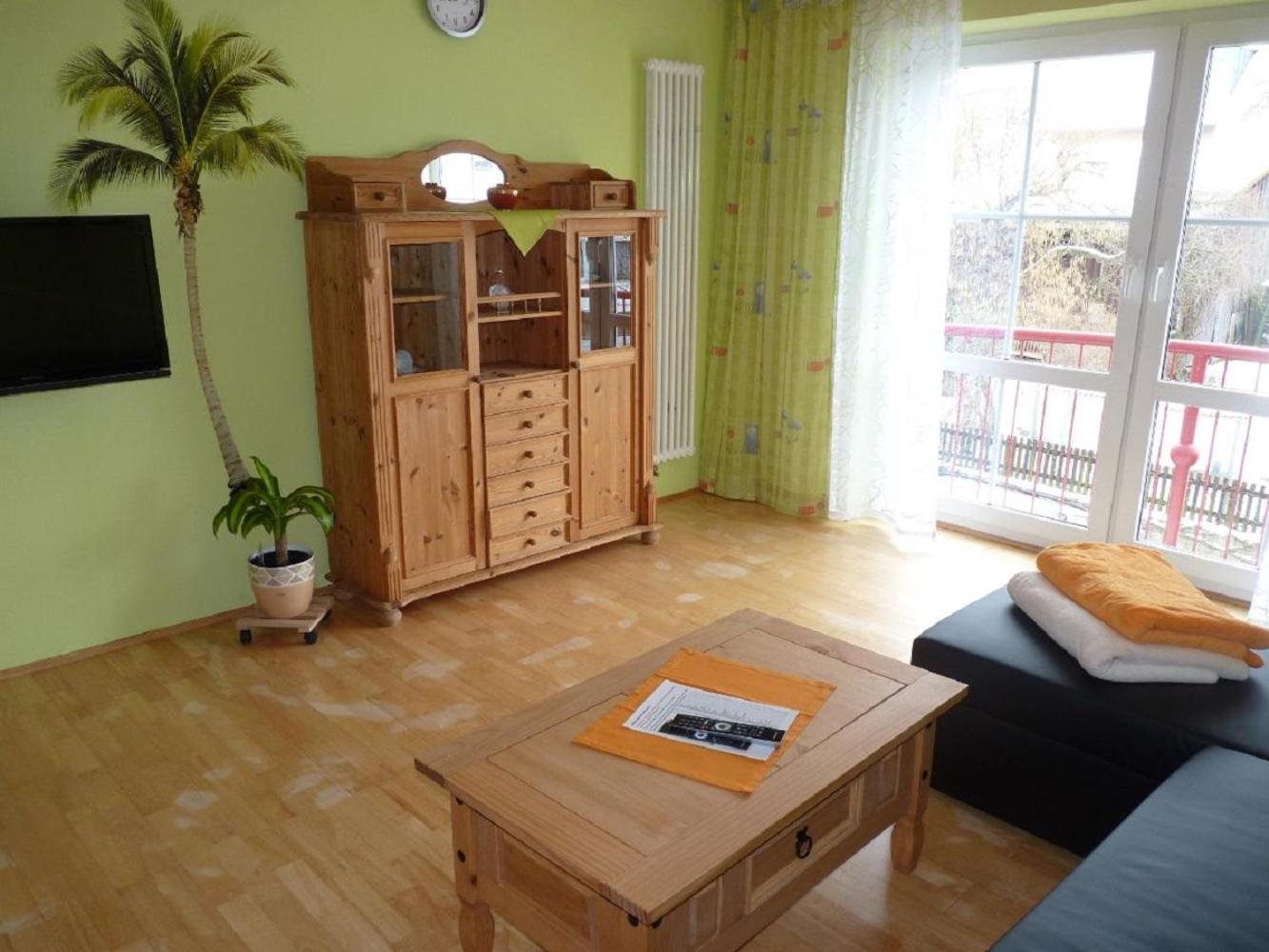 Apartment - Split Level photo 3