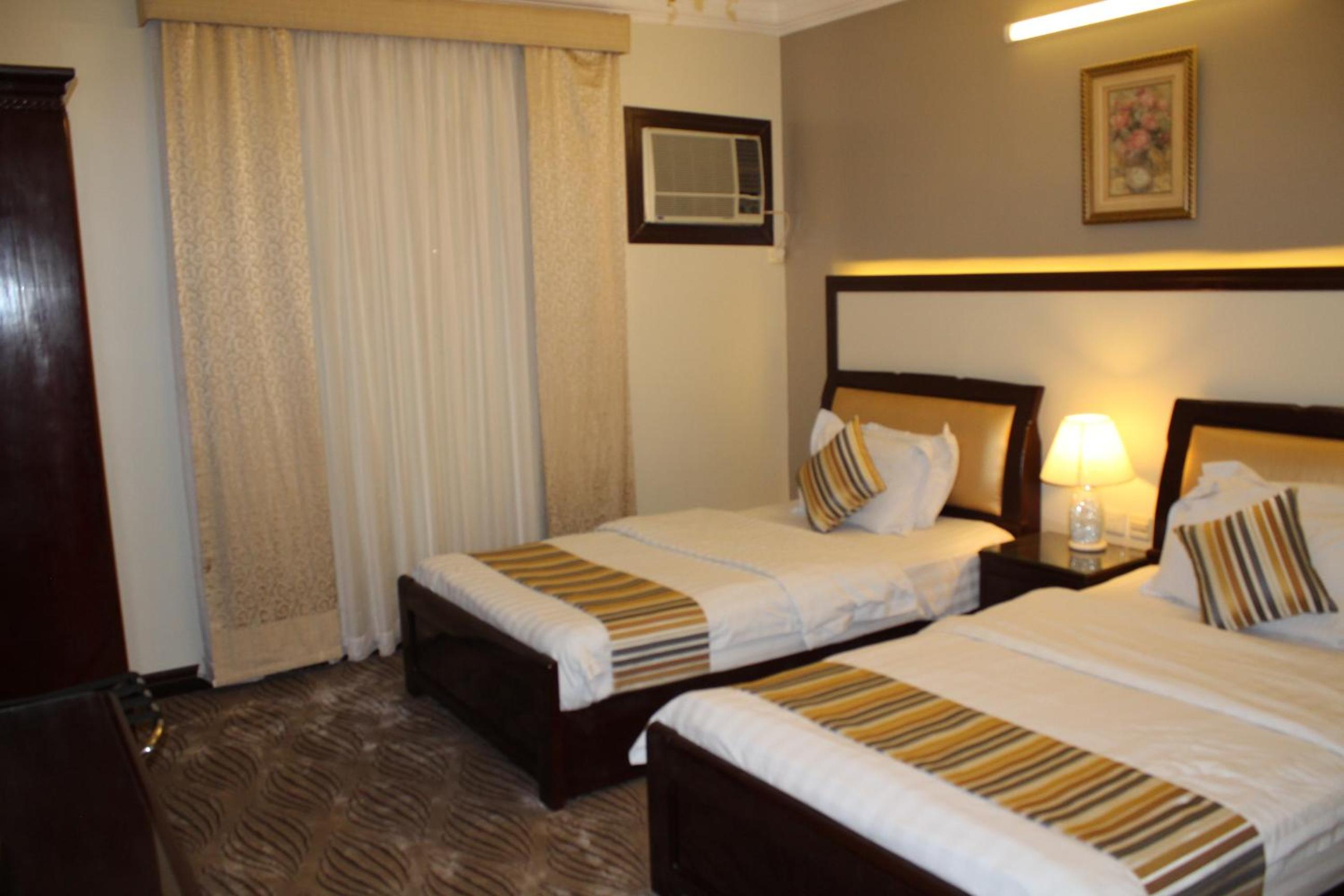 Two-Bedroom Suite photo 3