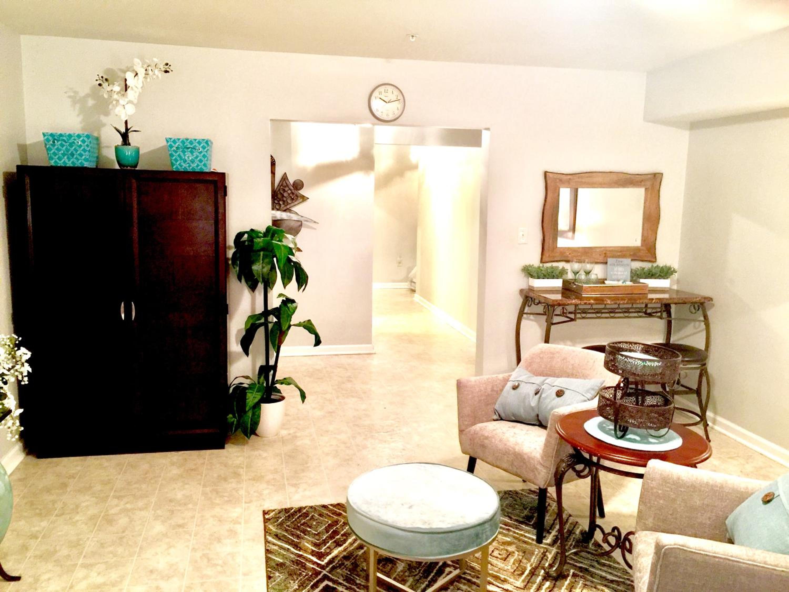 Budget Double Room - Photo 6