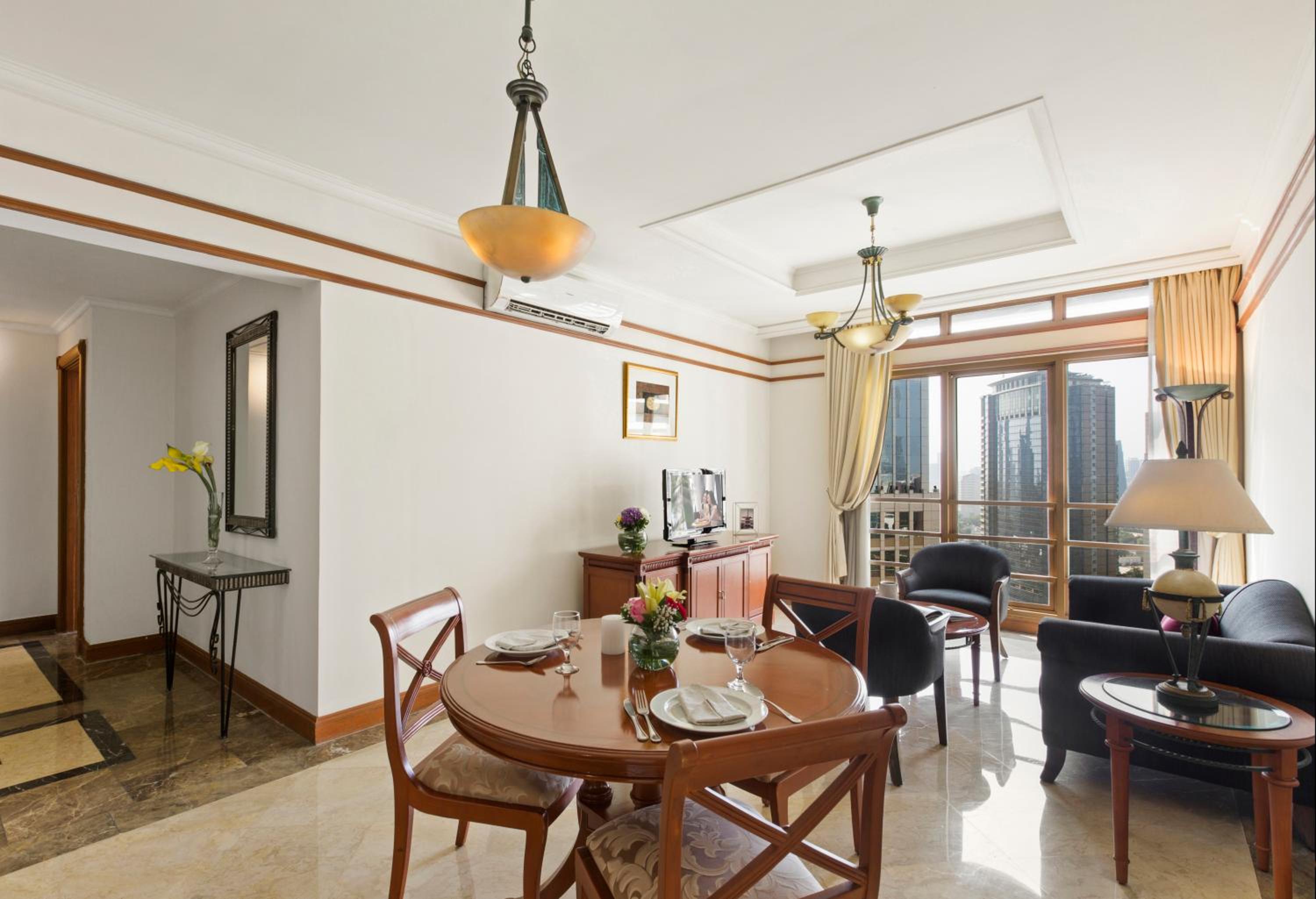 One-Bedroom Deluxe