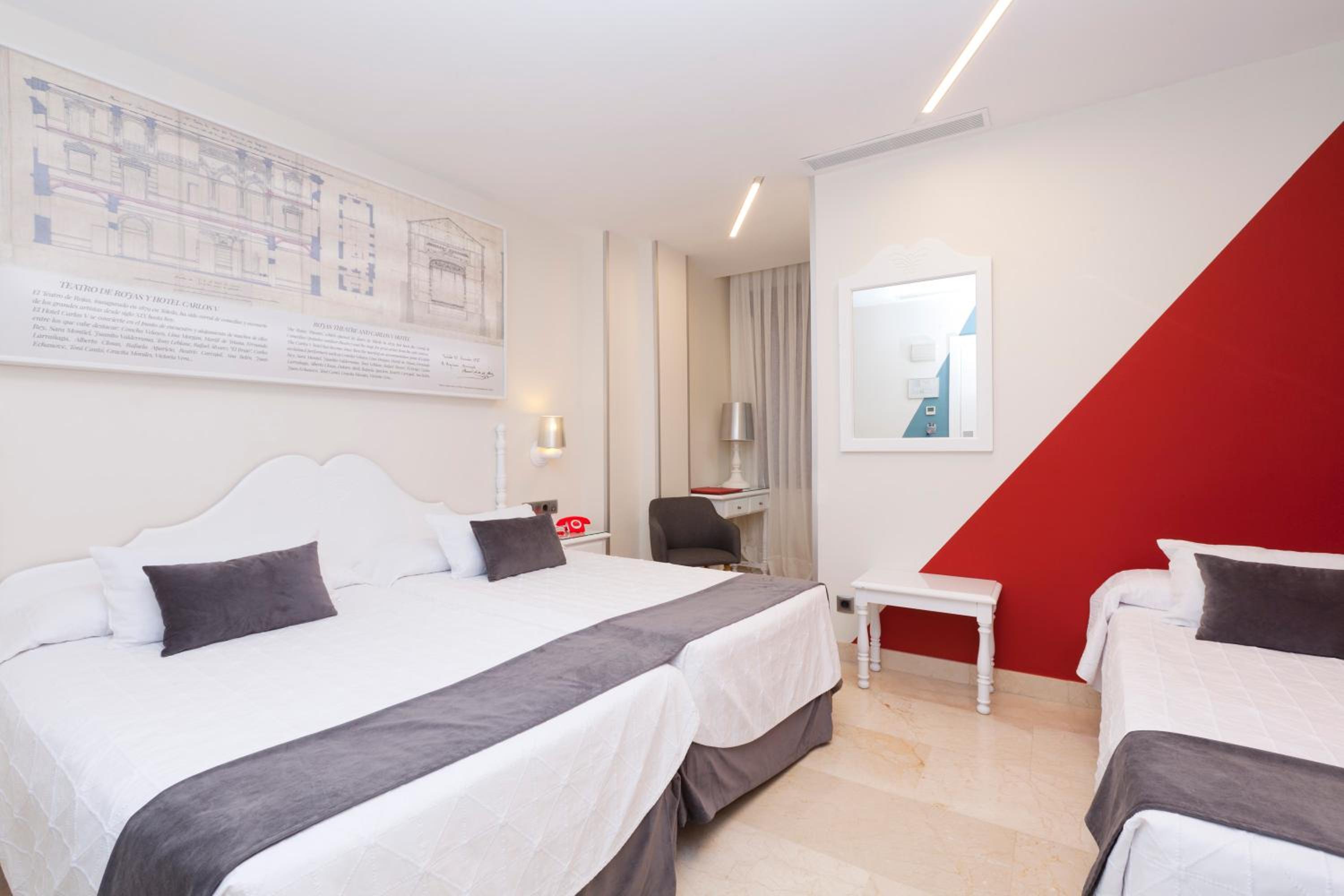 Triple Room - Photo 6