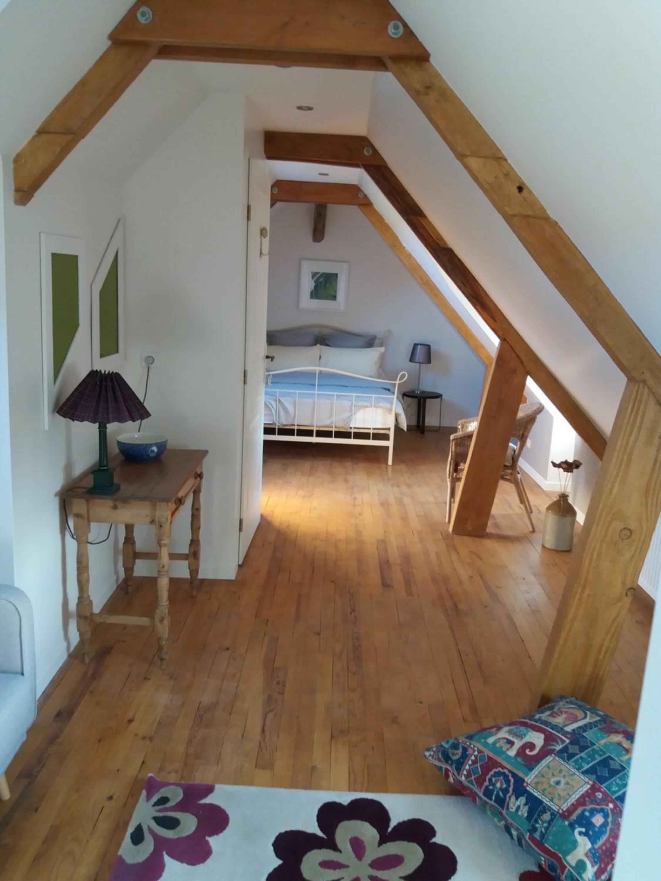 One-Bedroom Suite - Photo 3