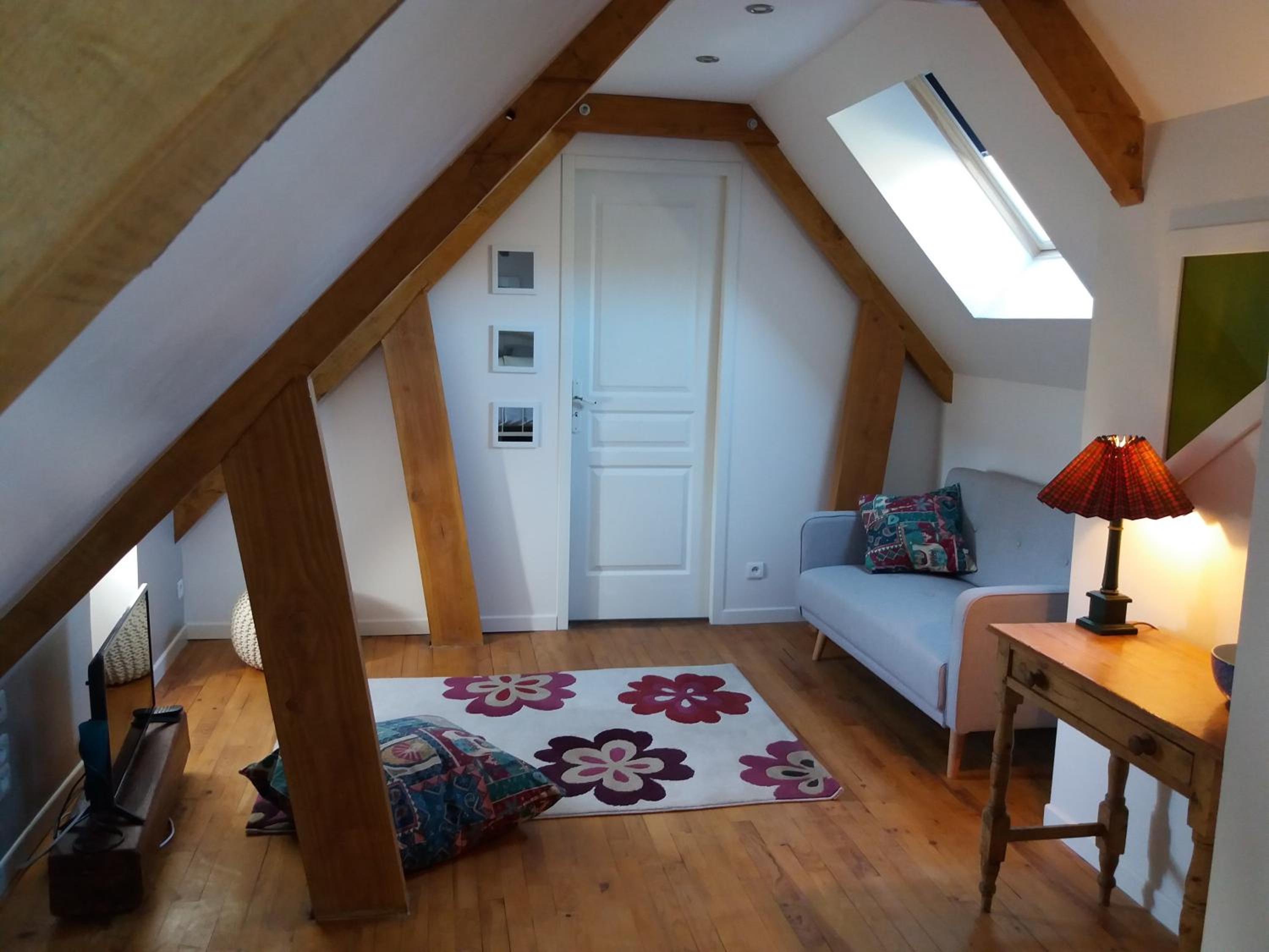 One-Bedroom Suite - Photo 1