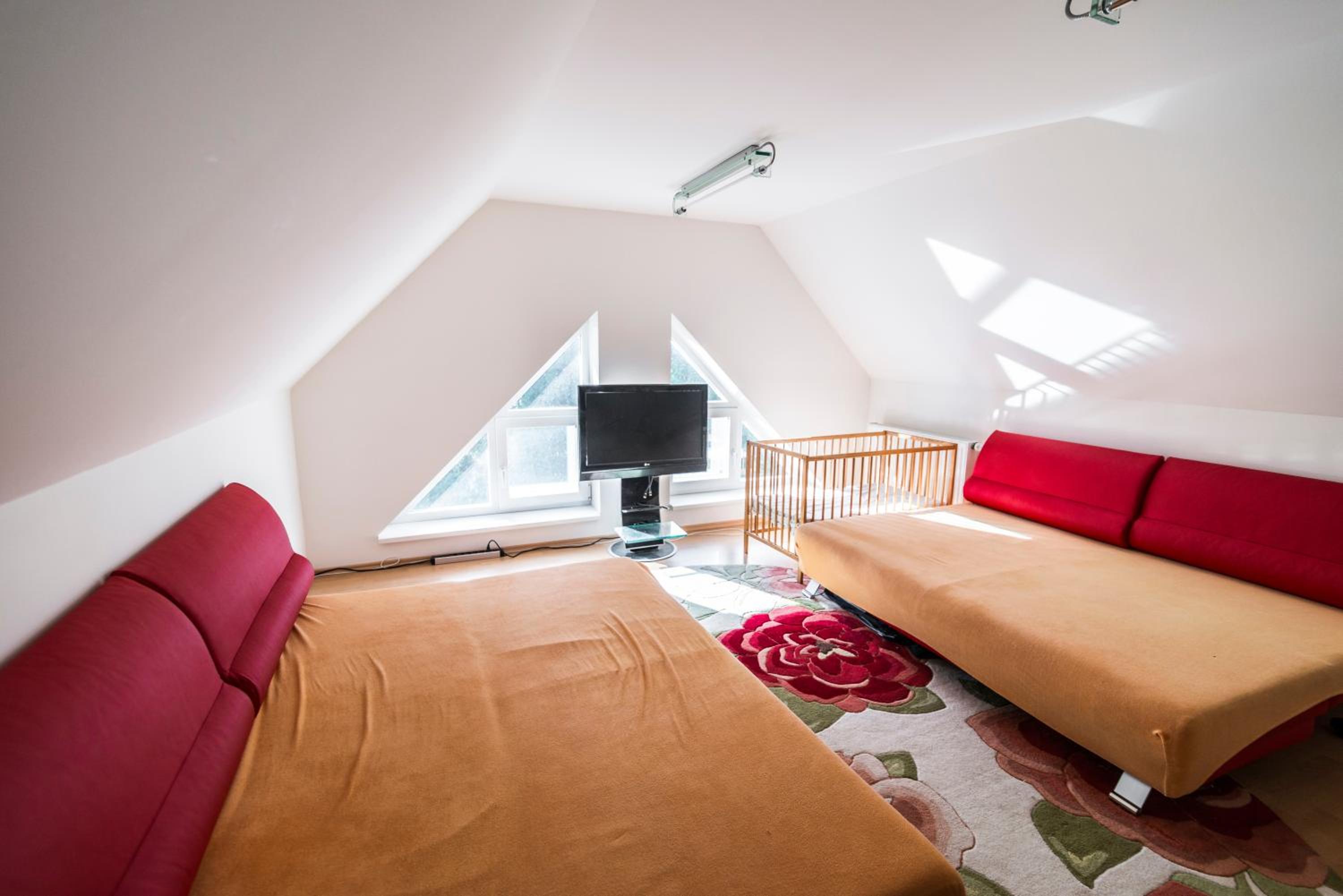 Maisonette photo 2