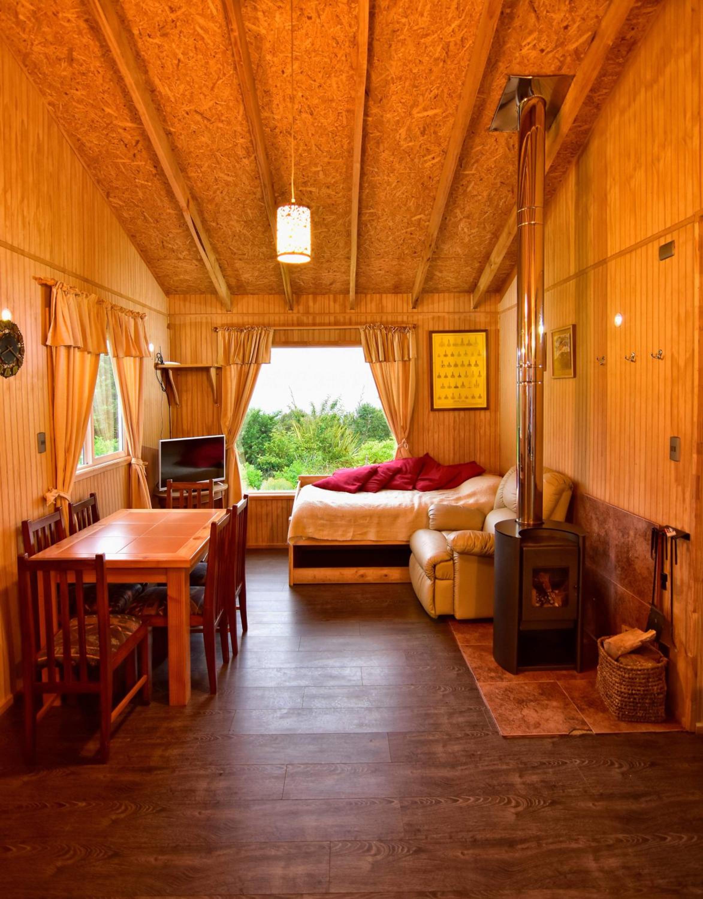 Two-Bedroom Bungalow photo 1