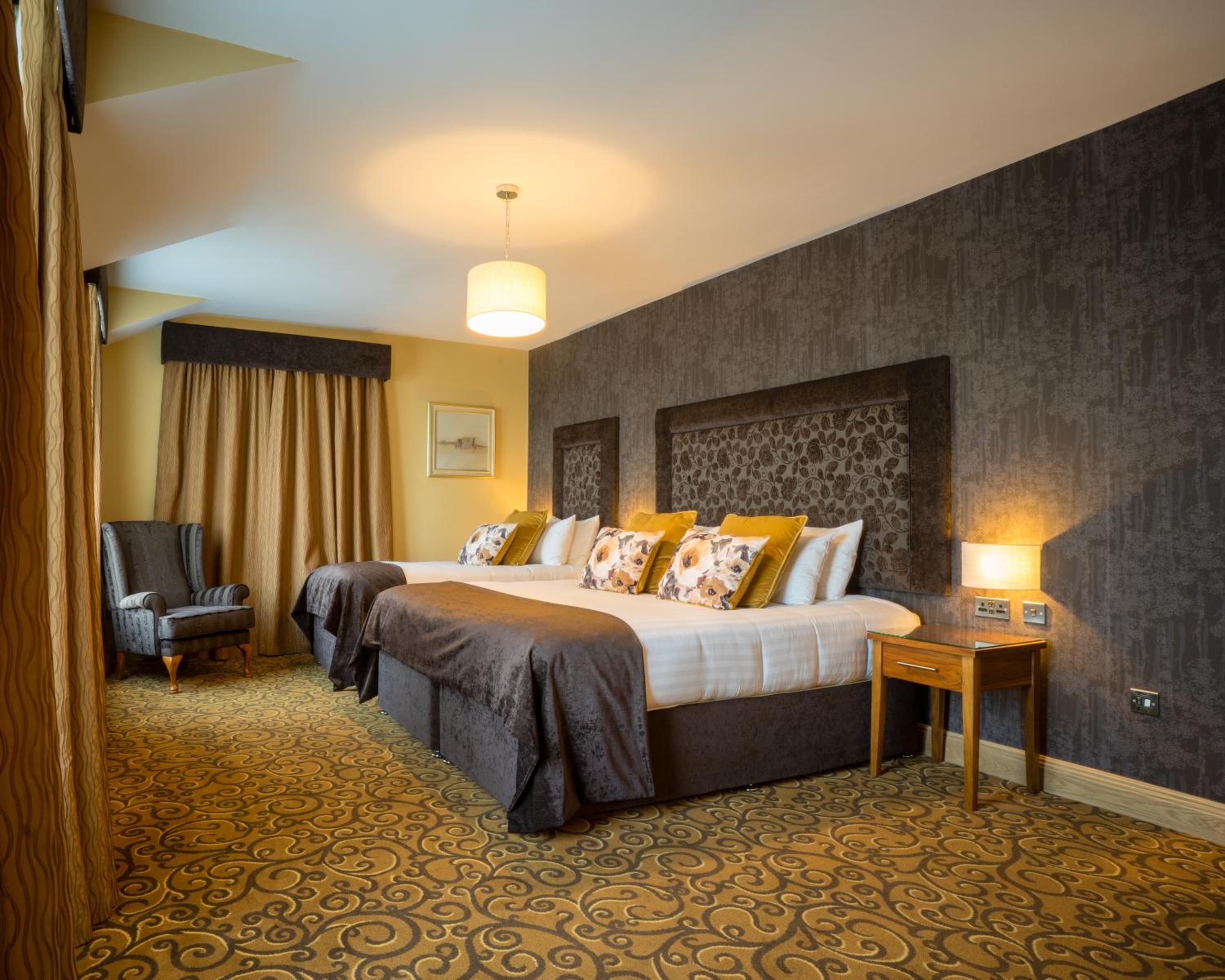 Executive Triple Room - Photo 1