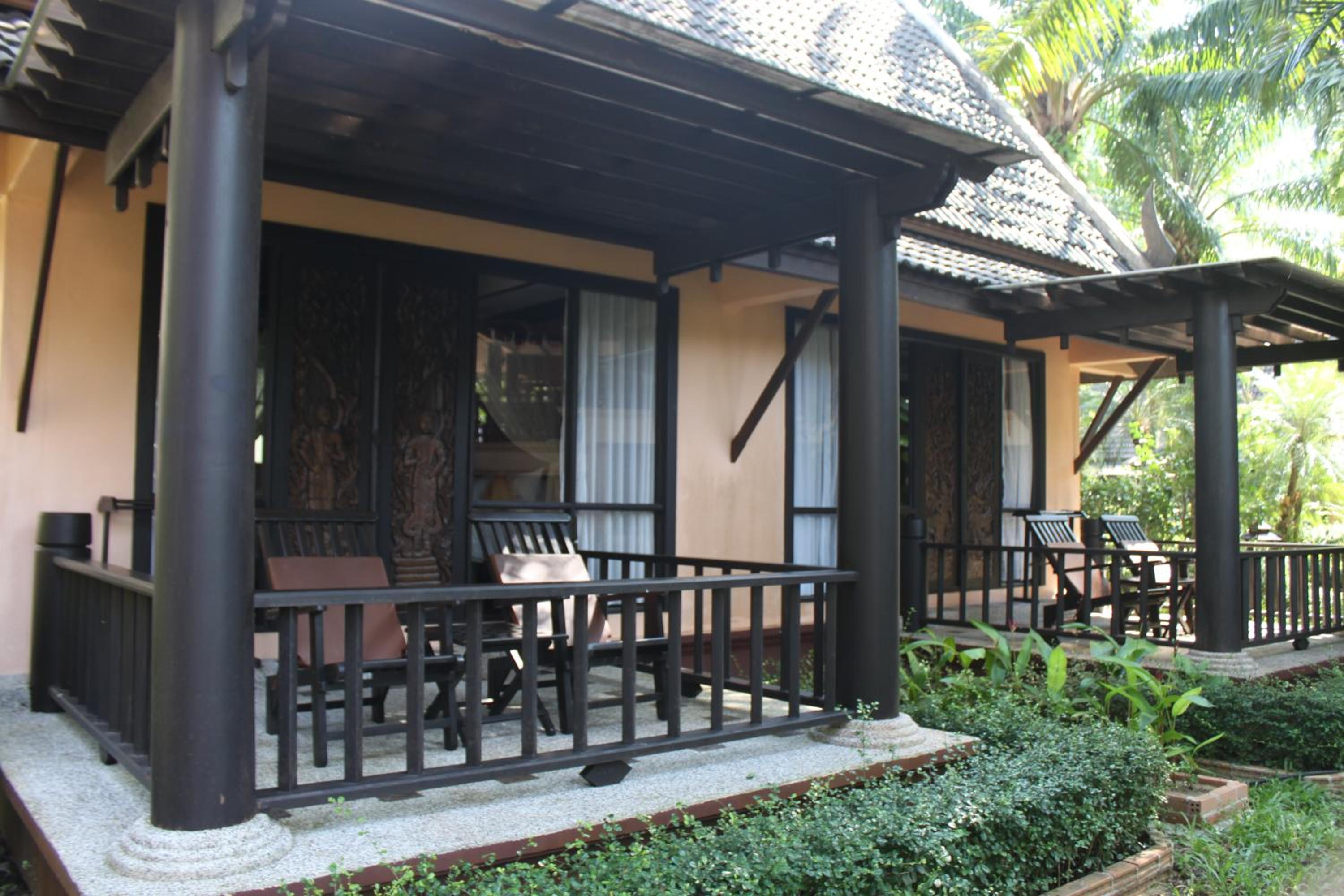 Deluxe Villa with Spa Bath - Photo 4
