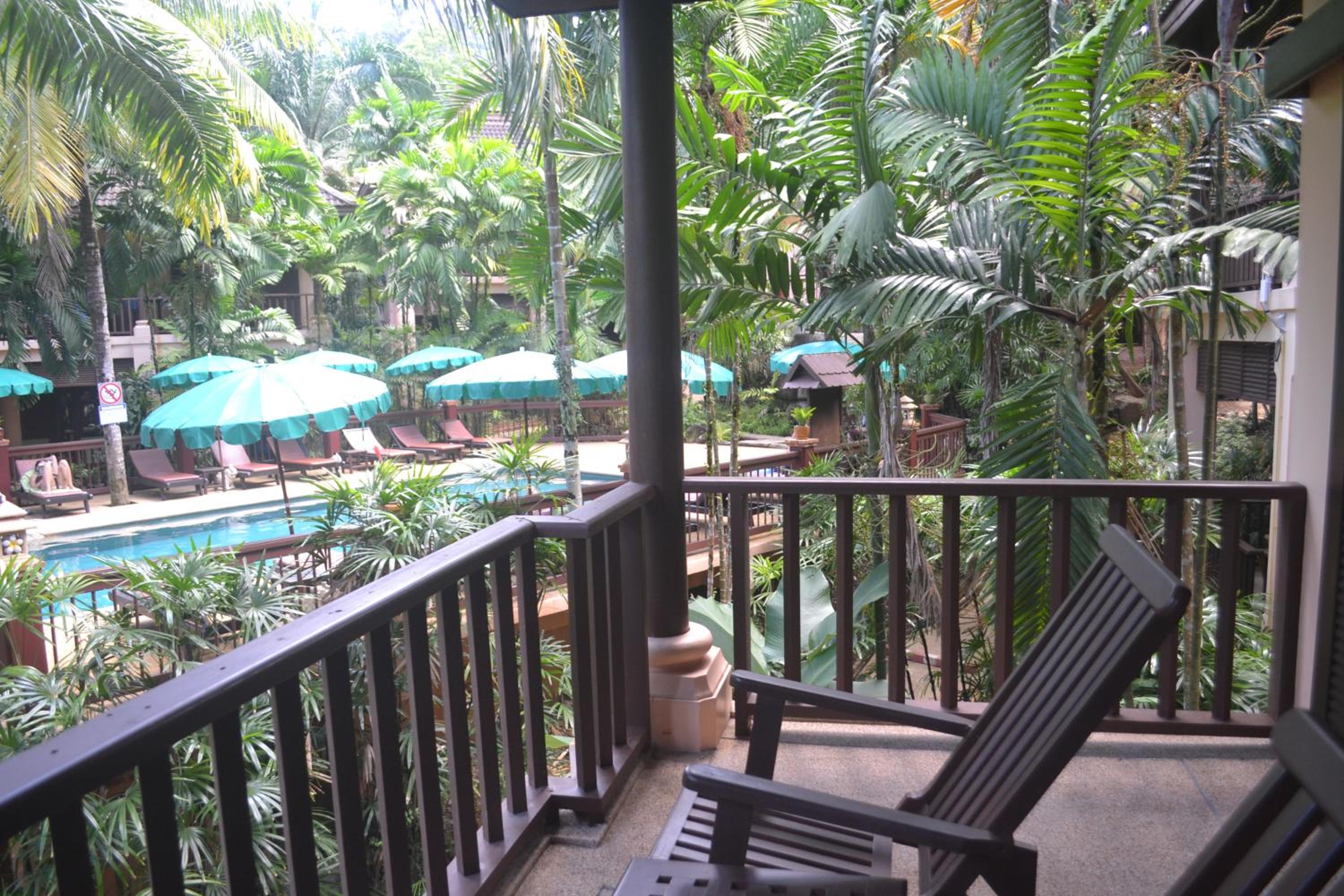 Deluxe Double or Twin Room with Mountain View - Photo 6