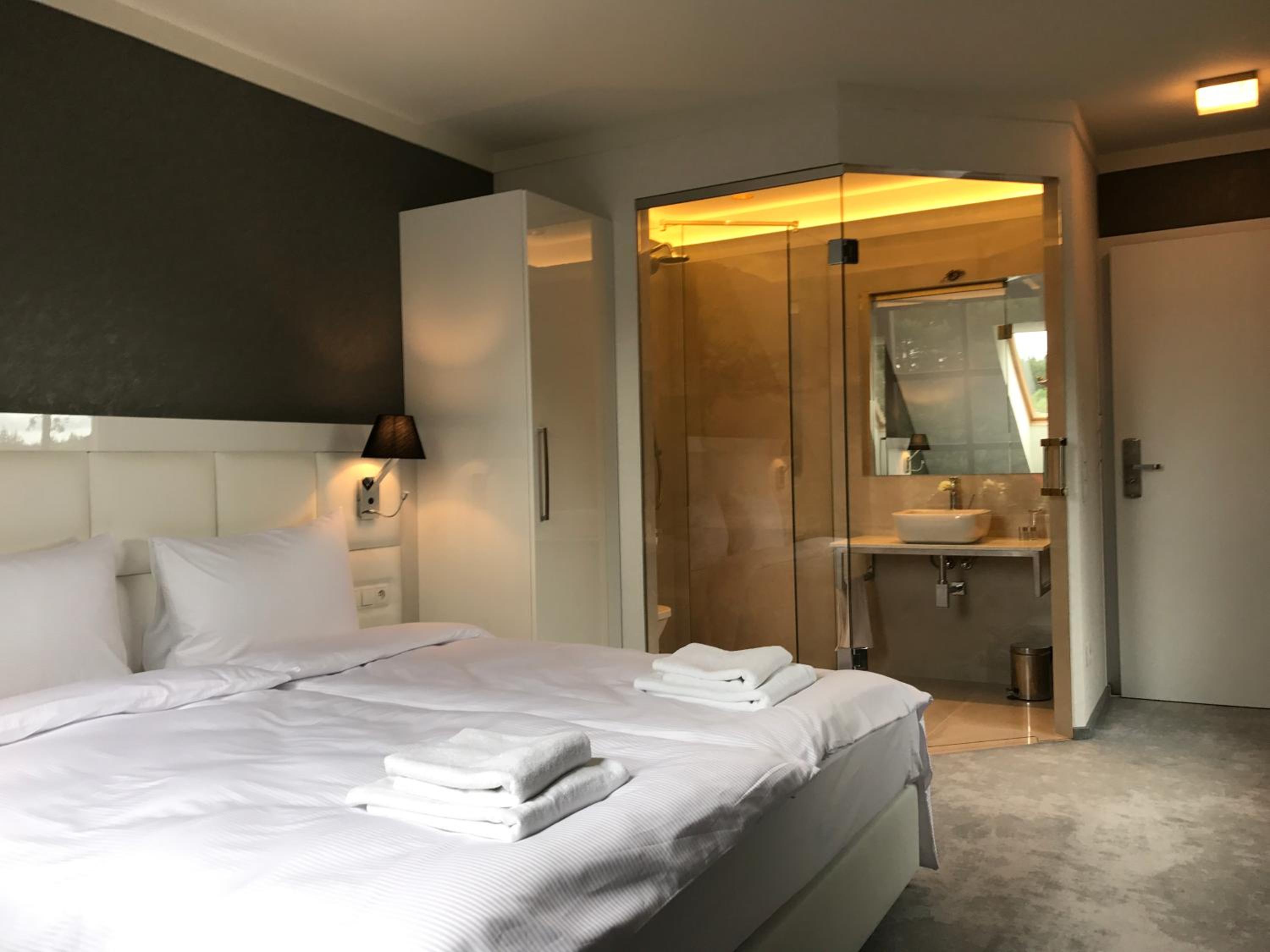 Deluxe Double Room - Photo 2