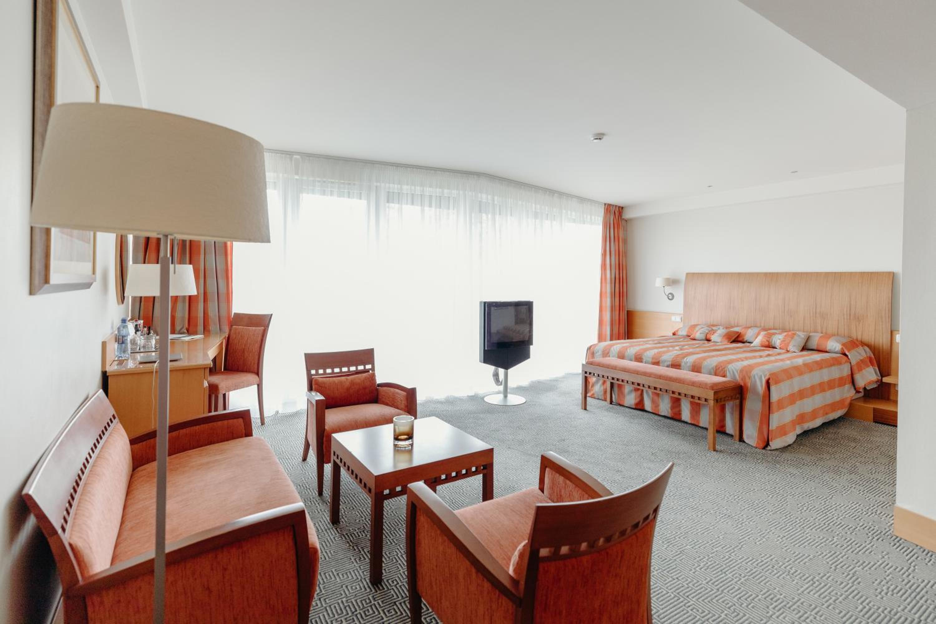 Business Double Room With Spa Access photo 1