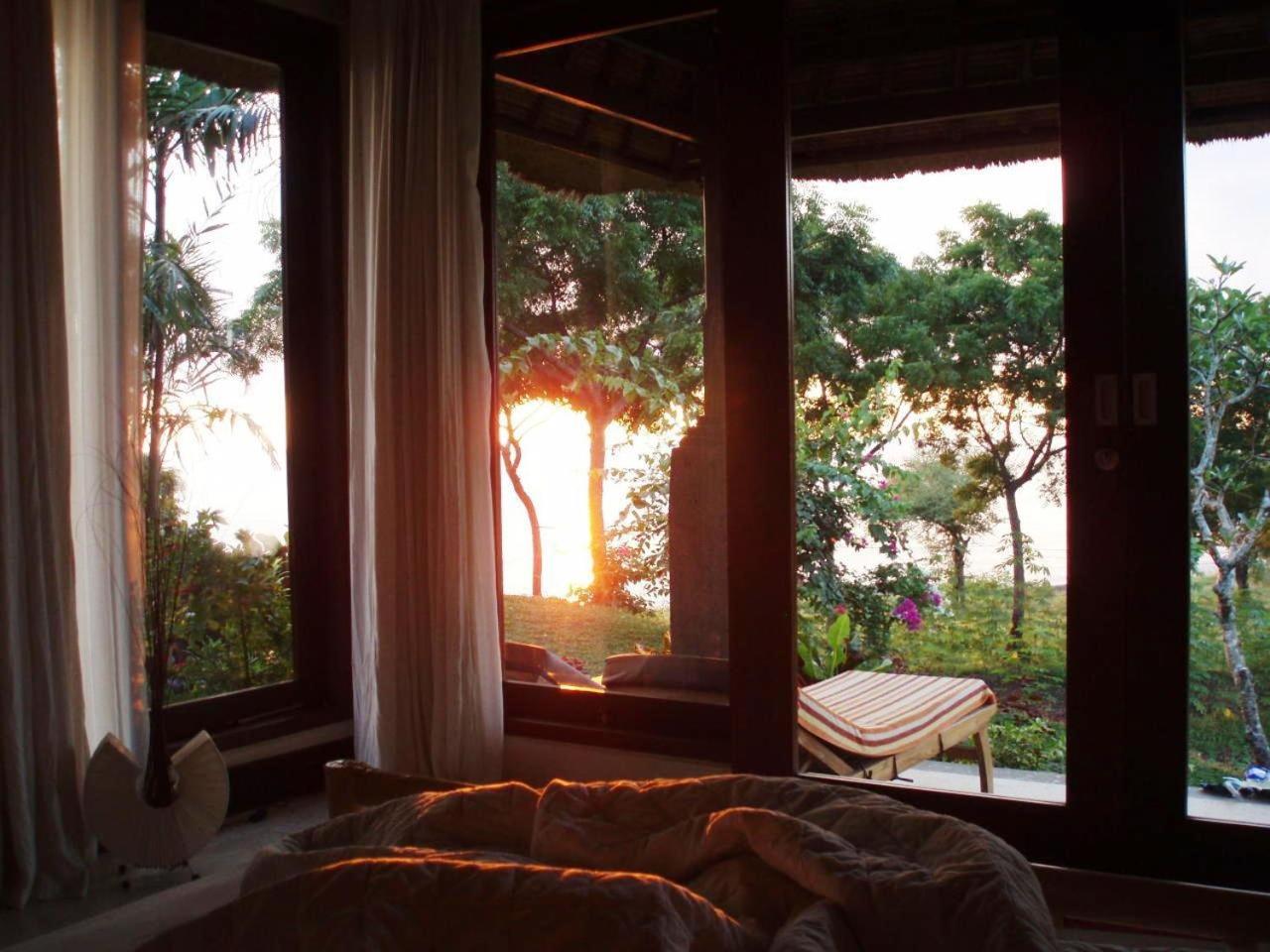 Bungalow photo 2
