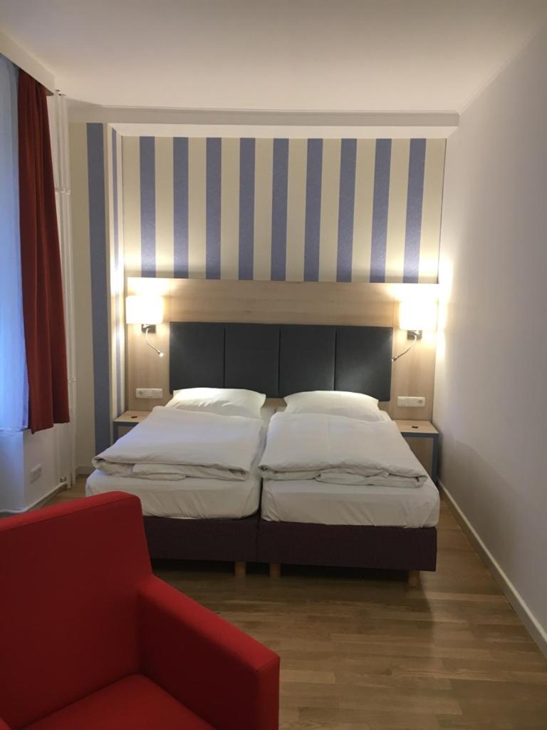 Standard Double Room photo 1
