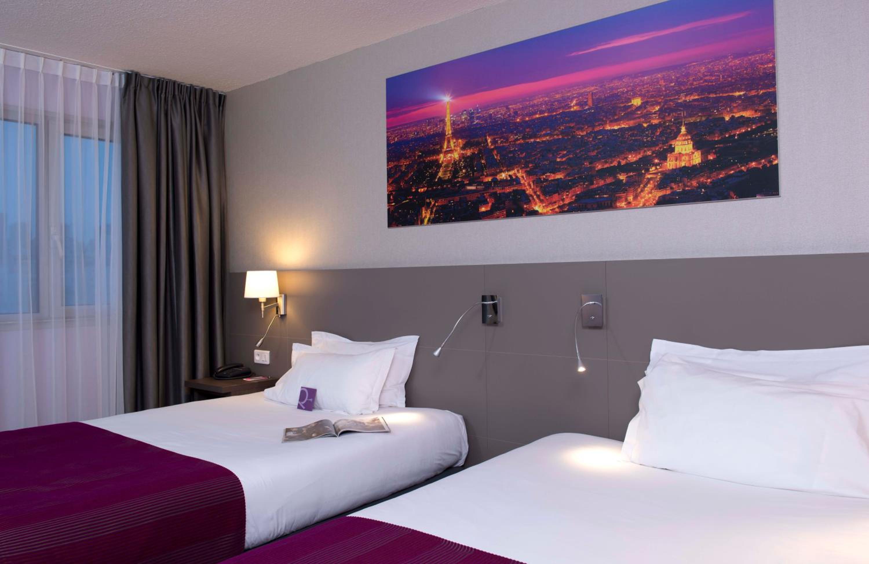 Classic Double Room with Two Double Beds photo 3