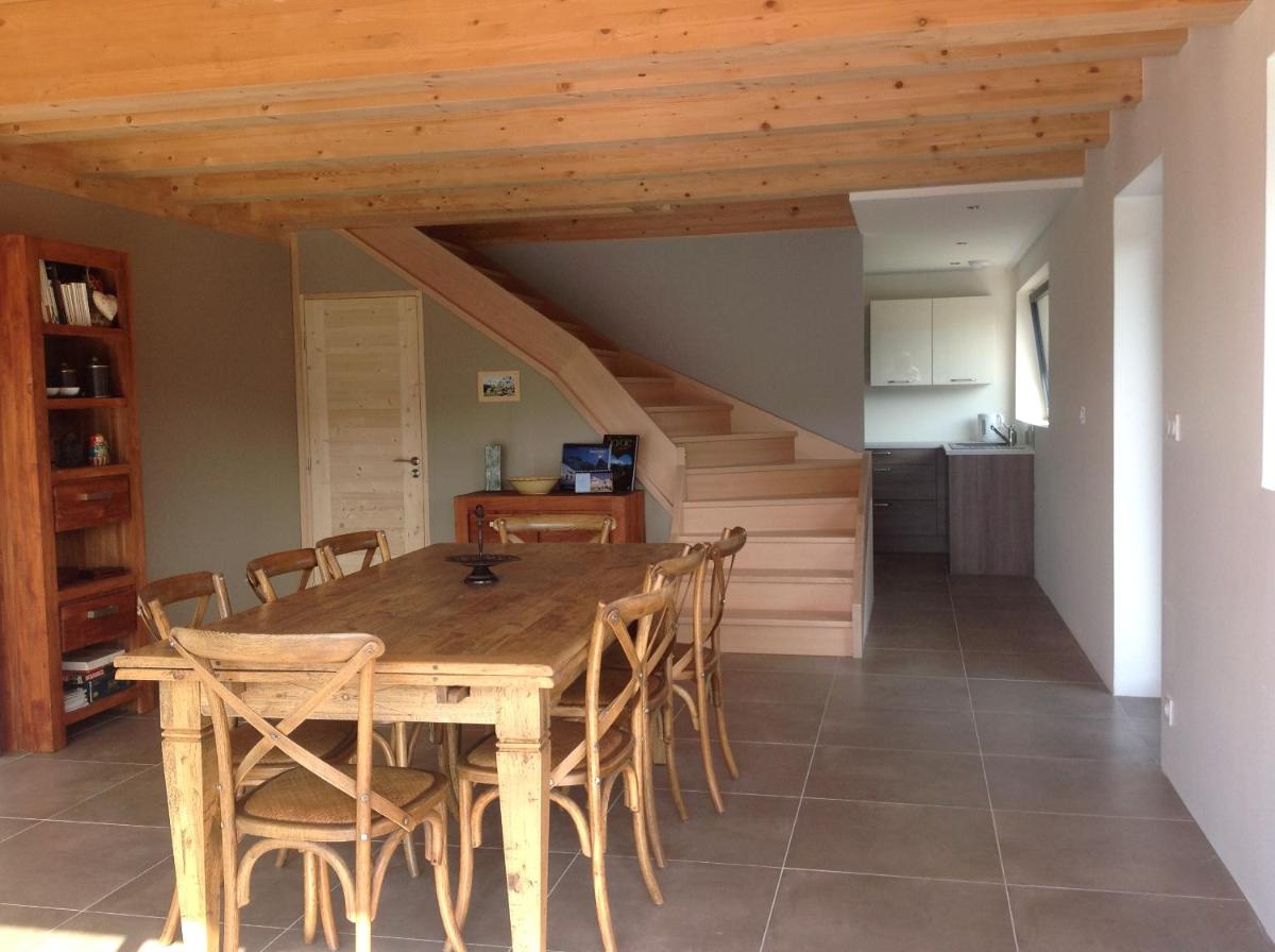 Four-Bedroom House photo 1