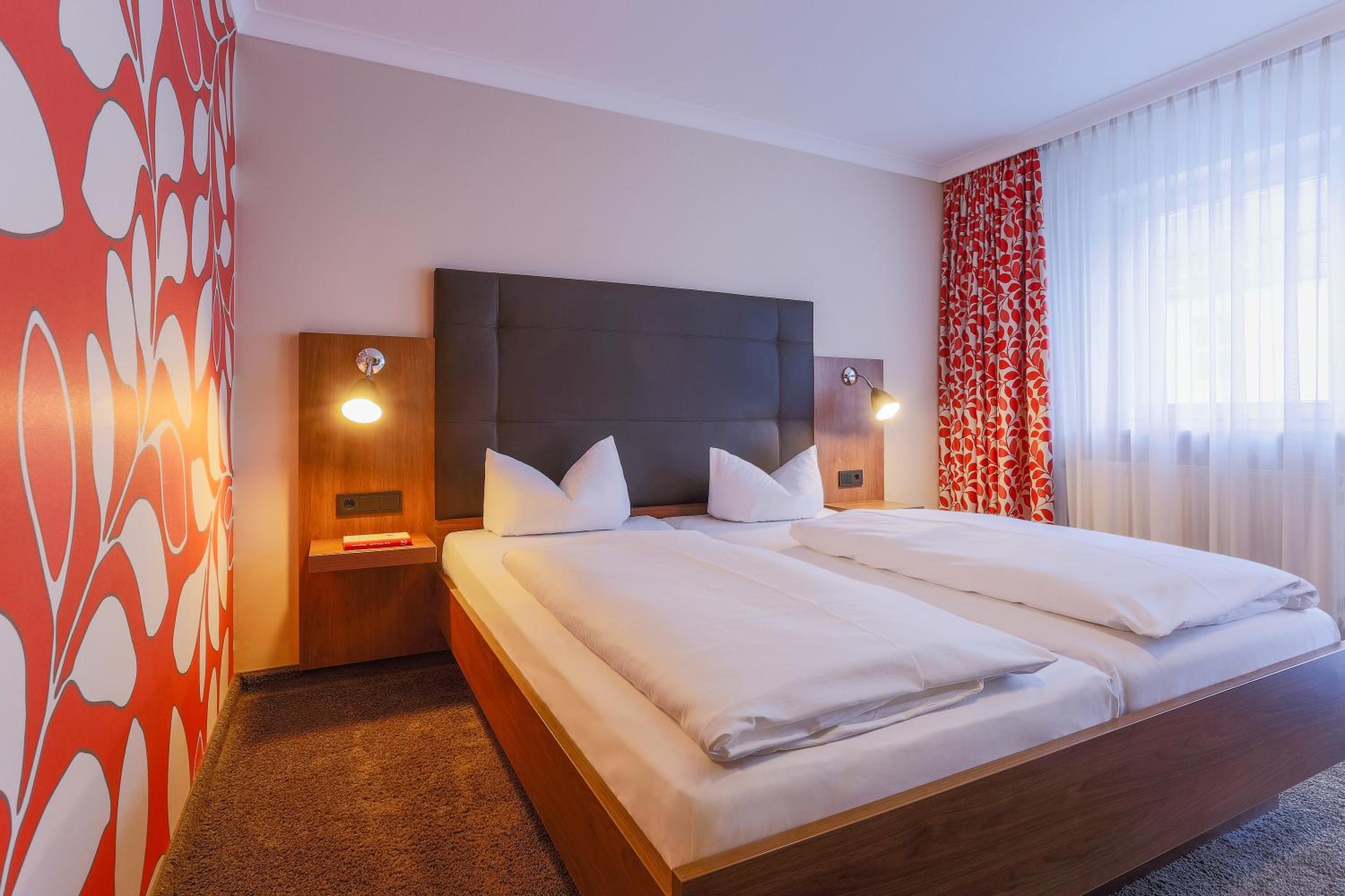 Double Room - Photo 4