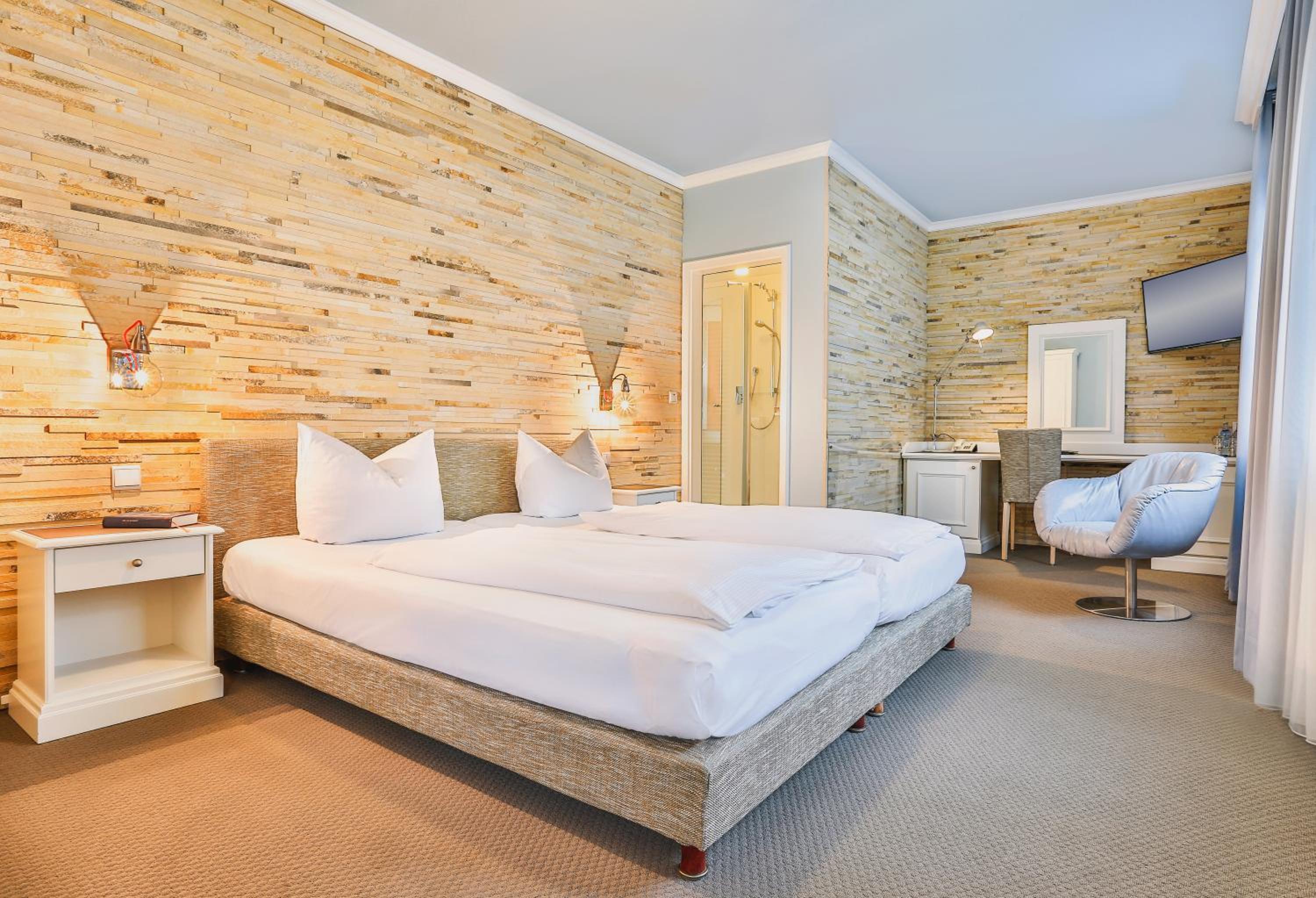 Superior Double Room - Photo 2