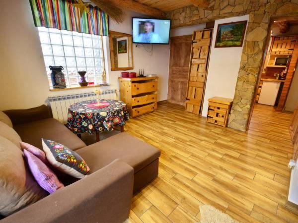 Two-Bedroom Chalet photo 2