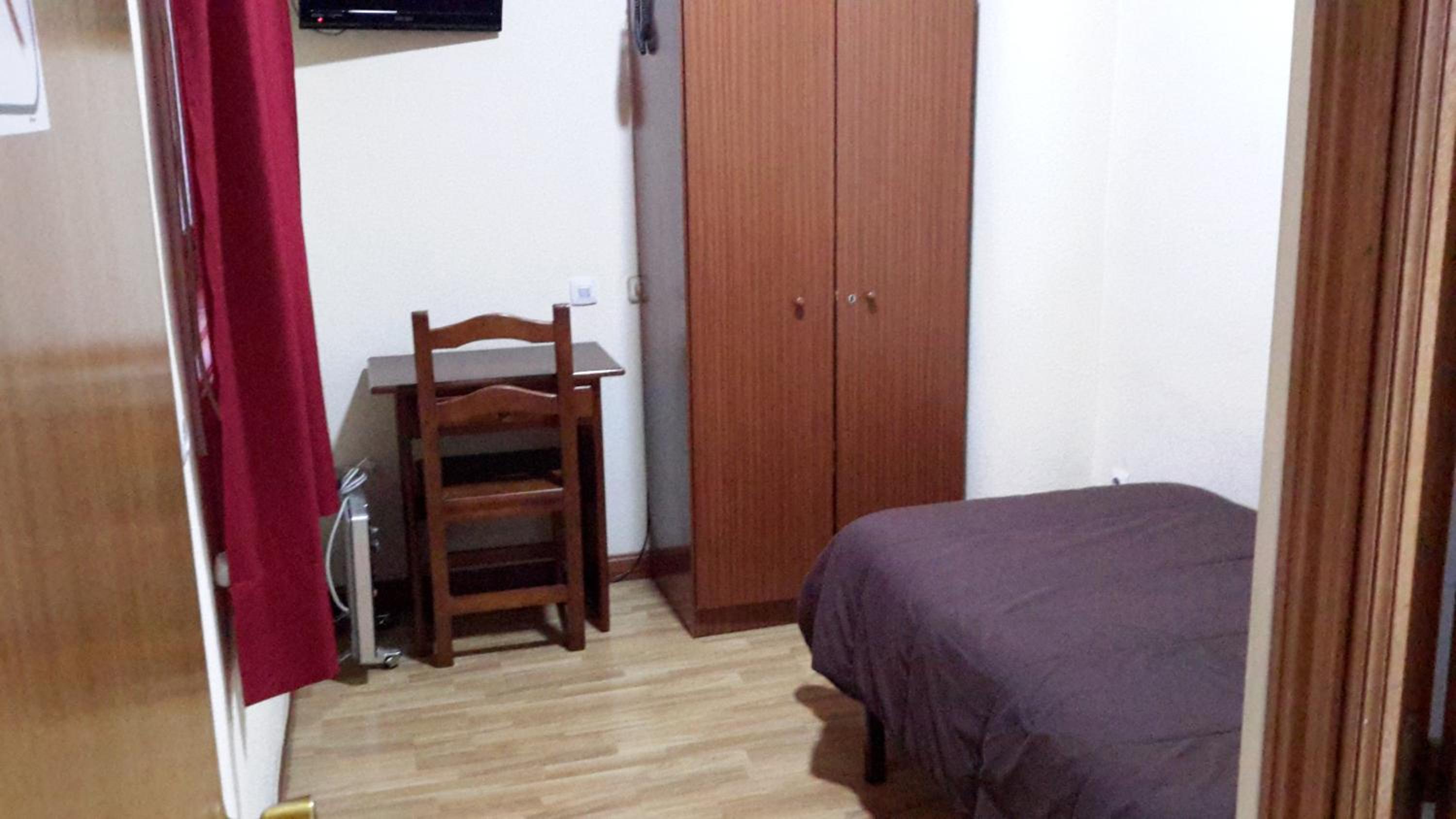 Single Room photo 2