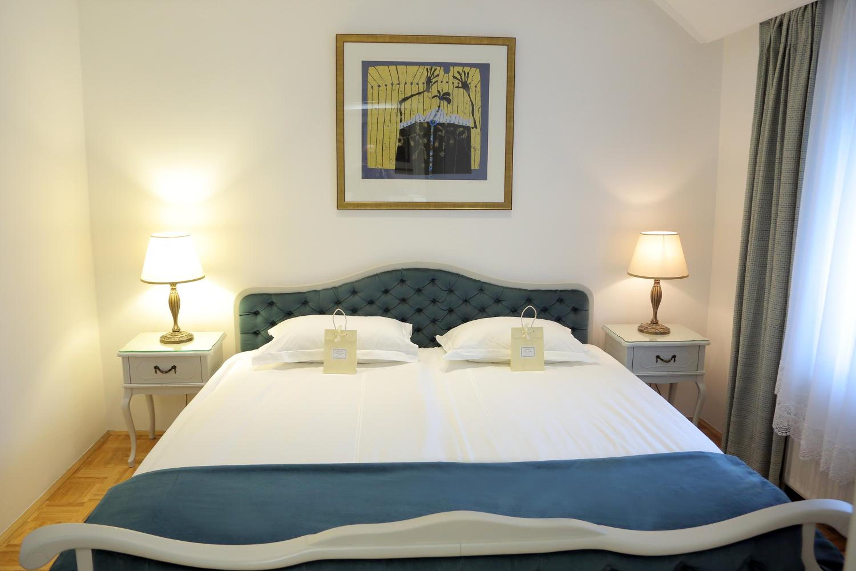 Deluxe Double Room with Kitchen photo 1