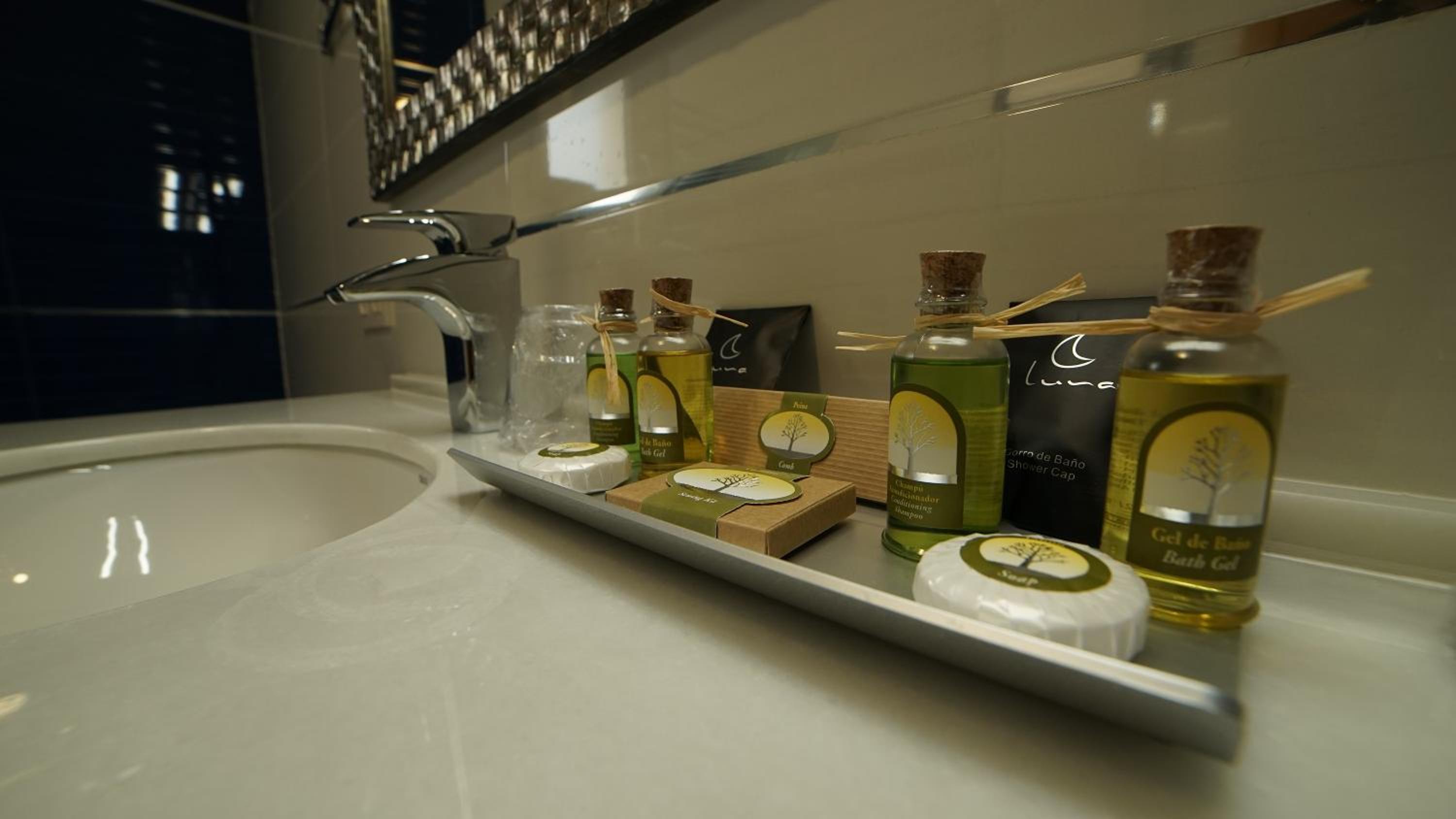 Deluxe Double Room with Castle View - Photo 3