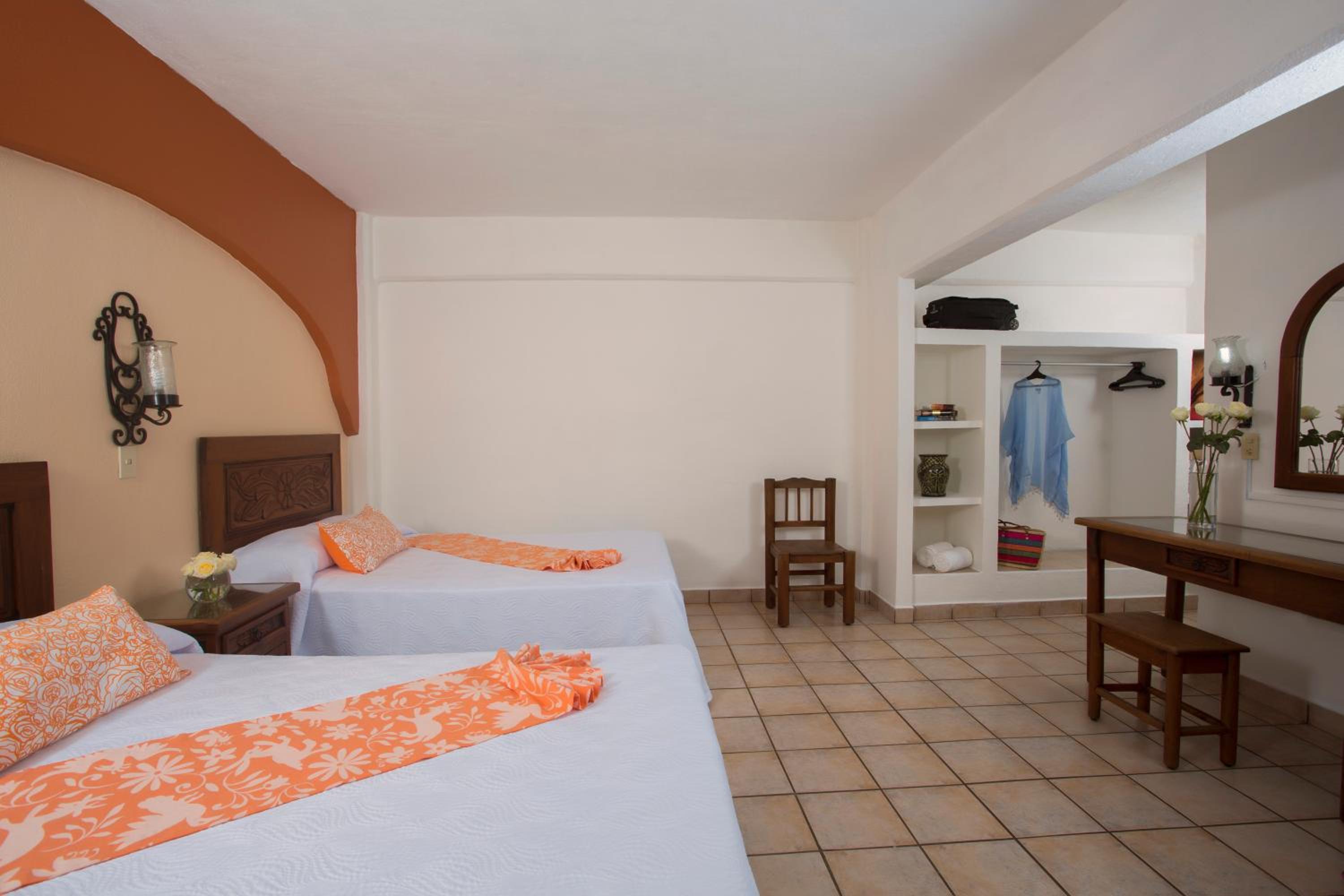 Standard Double Room with Two Double Beds - Photo 6