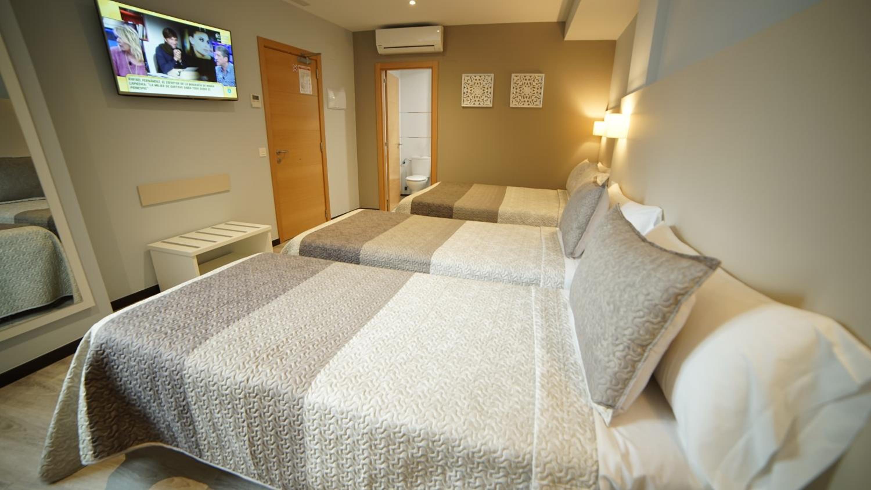 Triple Room with Garden View - Photo 1