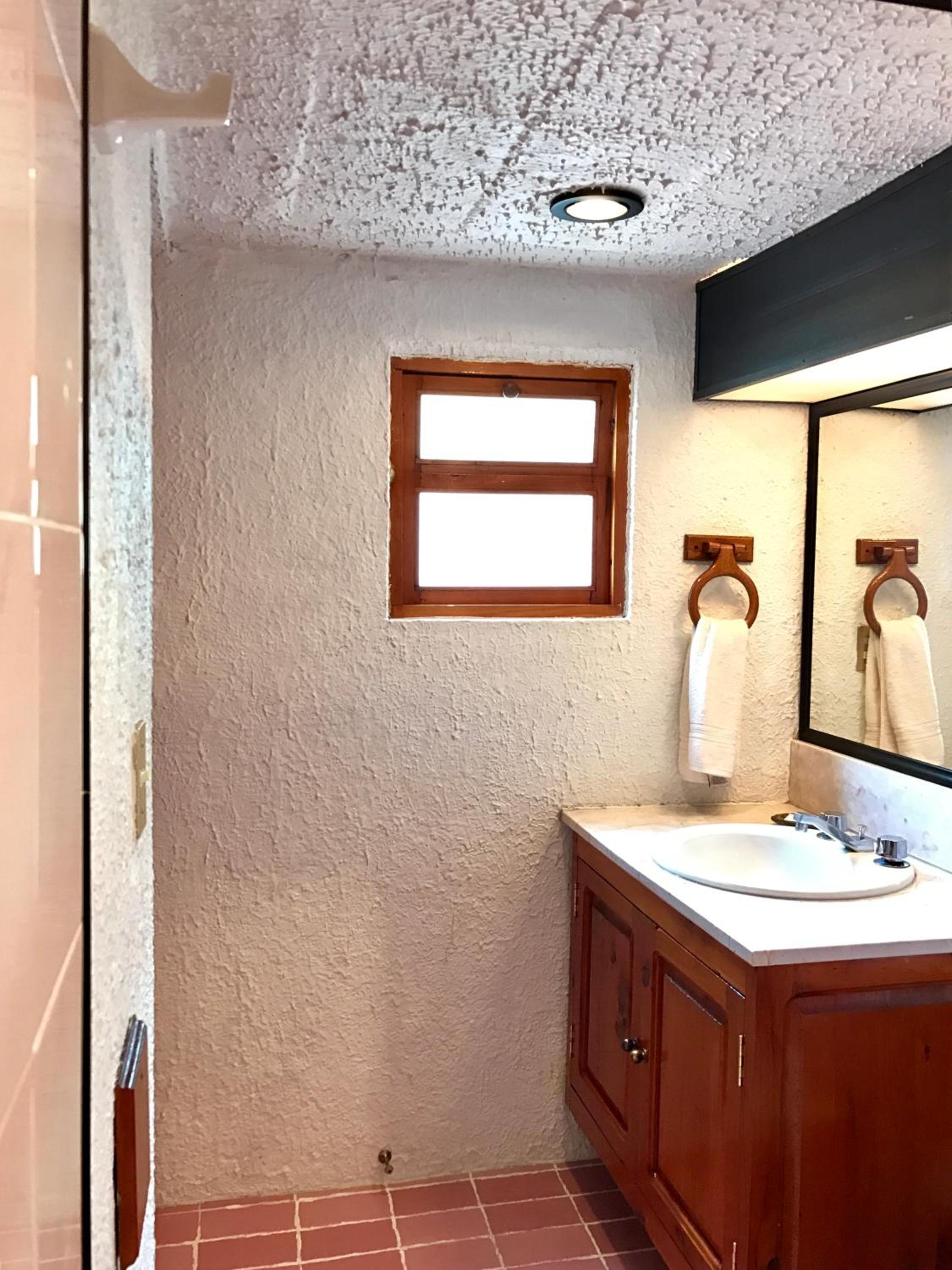 Three-Bedroom Townhouse - Photo 15