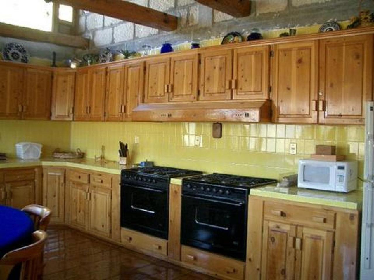 Three-Bedroom Townhouse - Photo 20