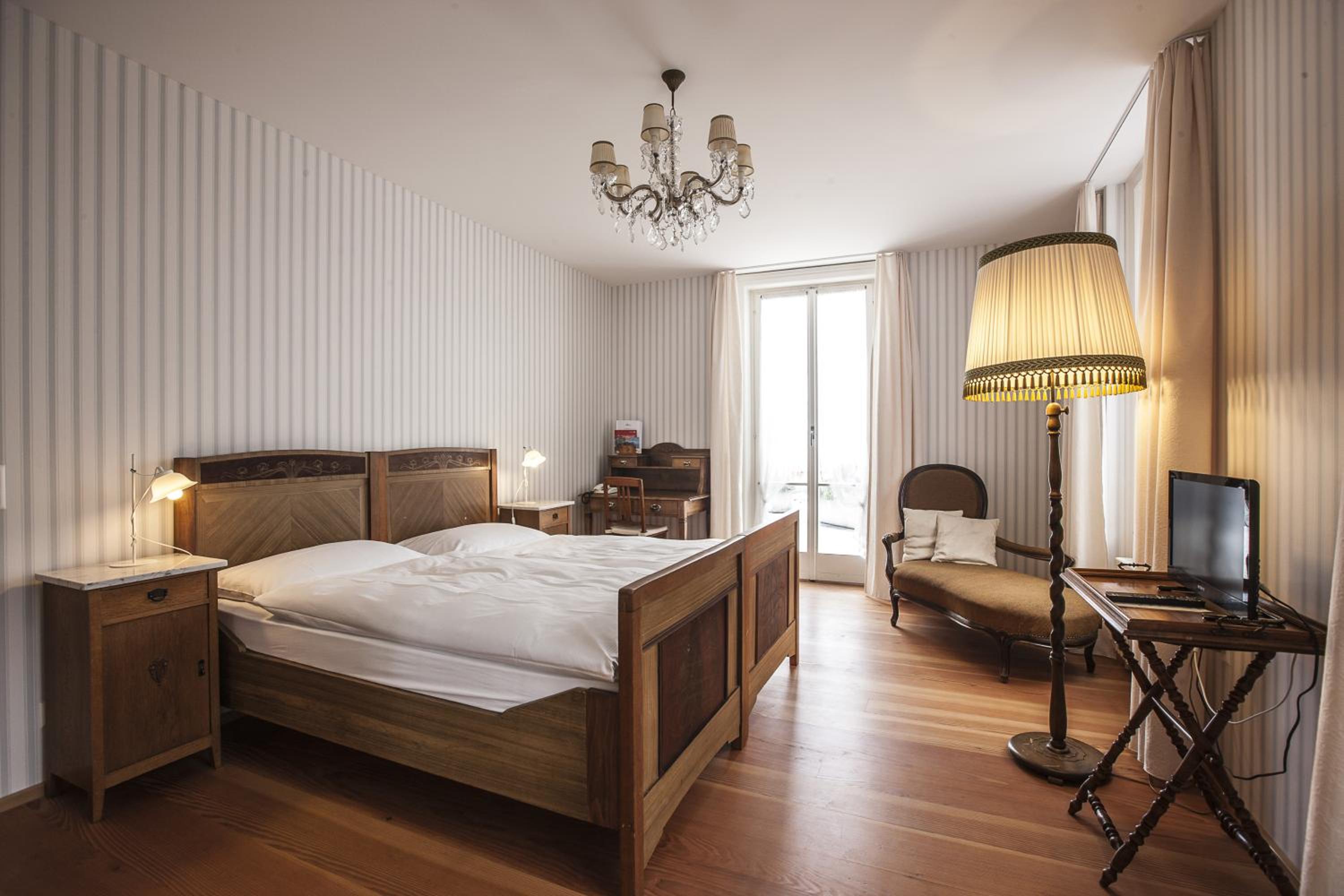 Superior Double Room with Balcony - Photo 1