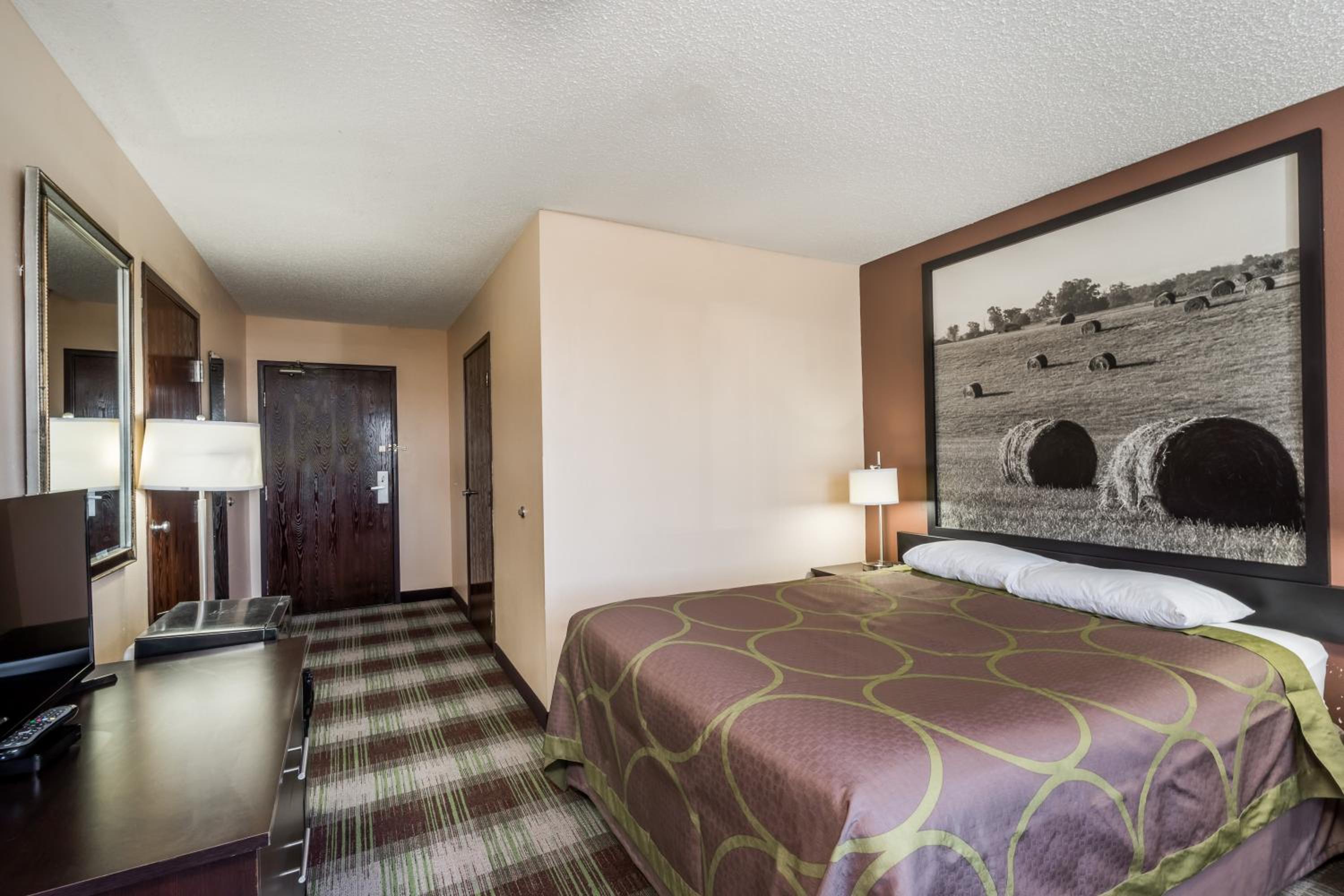 Queen Room - Disability Access/Non-Smoking - Photo 1