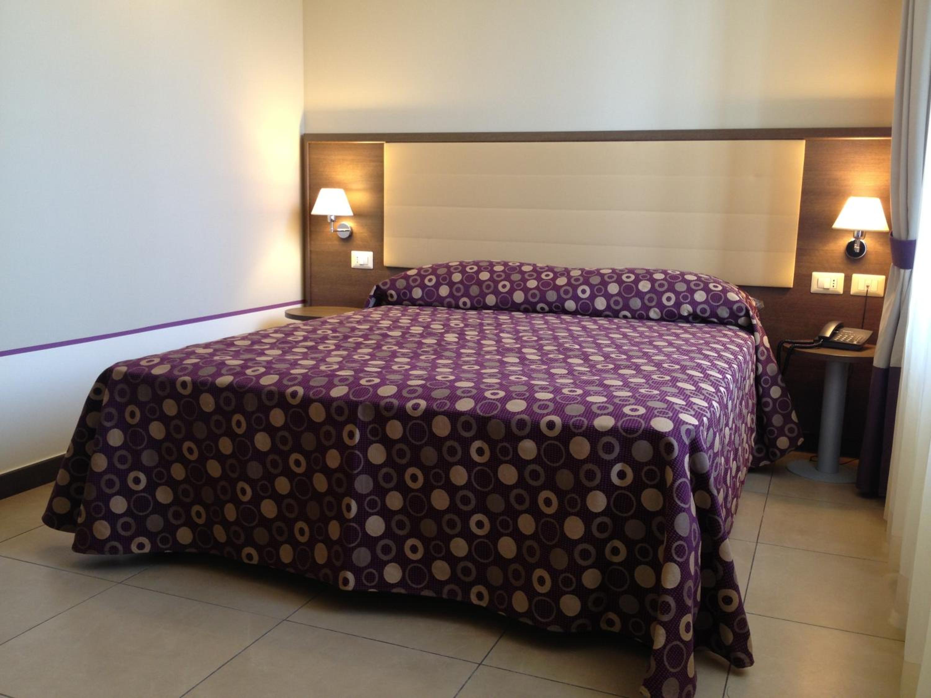 Standard Double Room with Balcony photo 3