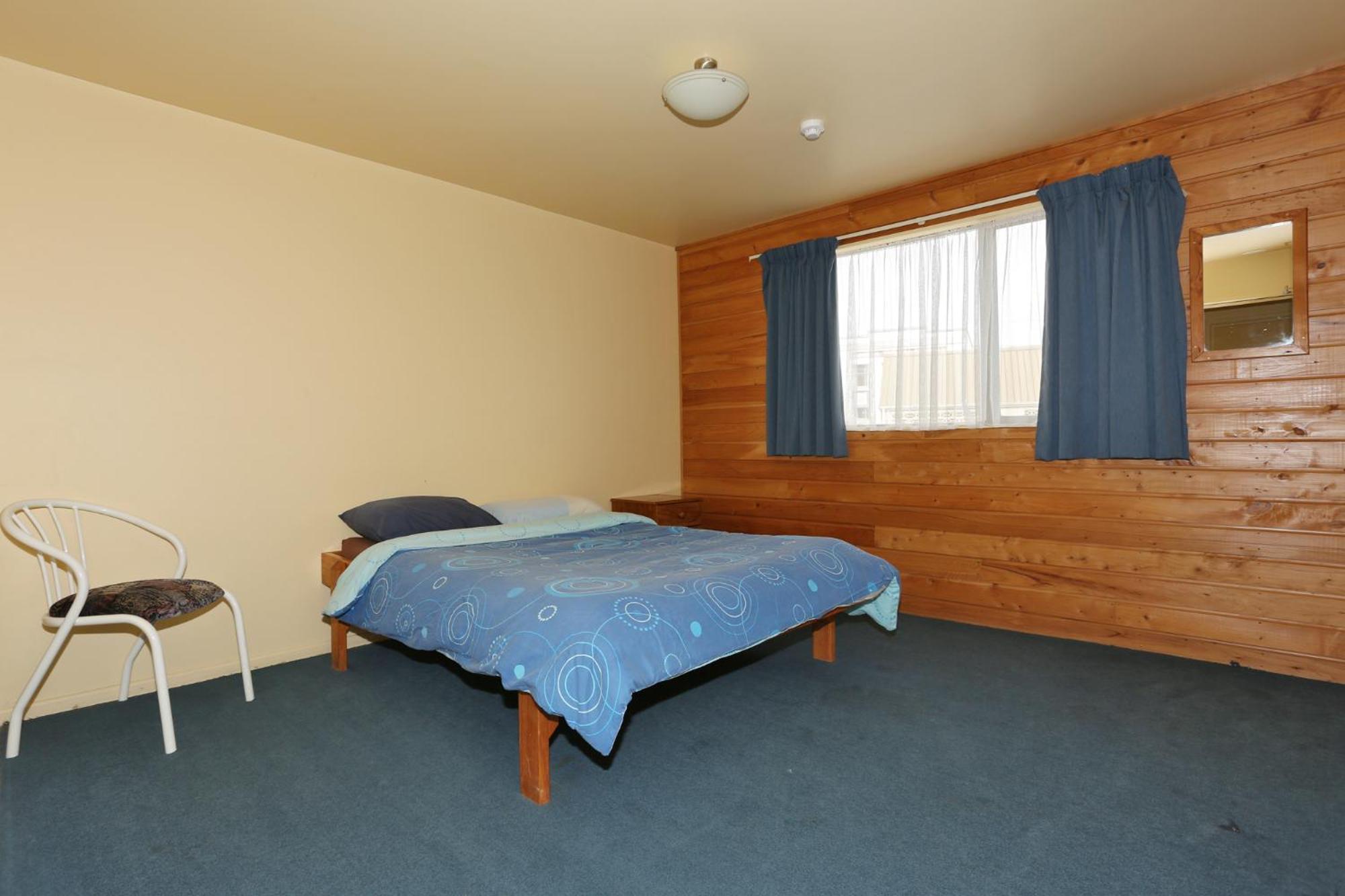 Double Room with Shared Bathroom and Toilet