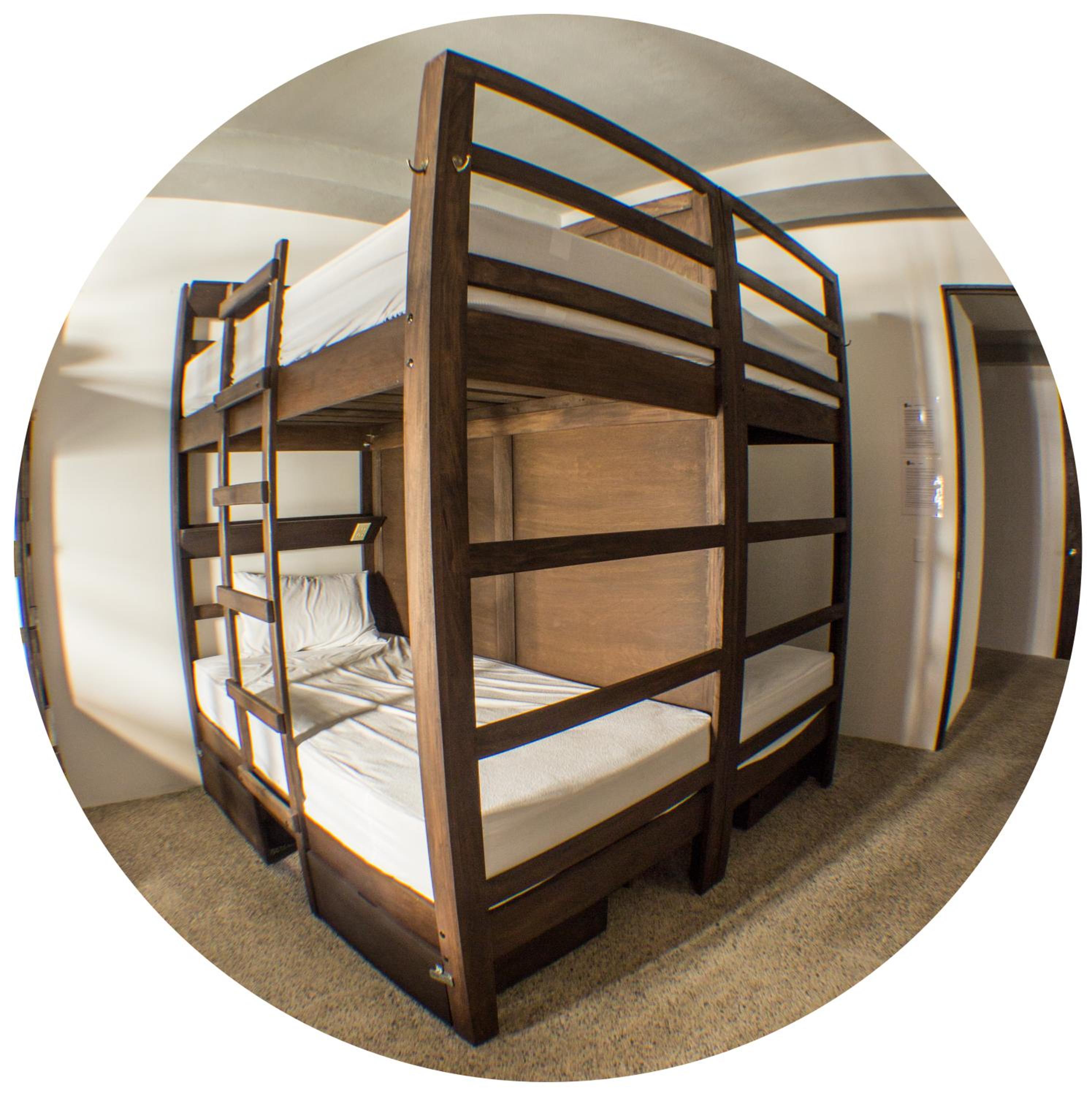 Single Bed in 6-Bed Dormitory Room - Zapata photo 2
