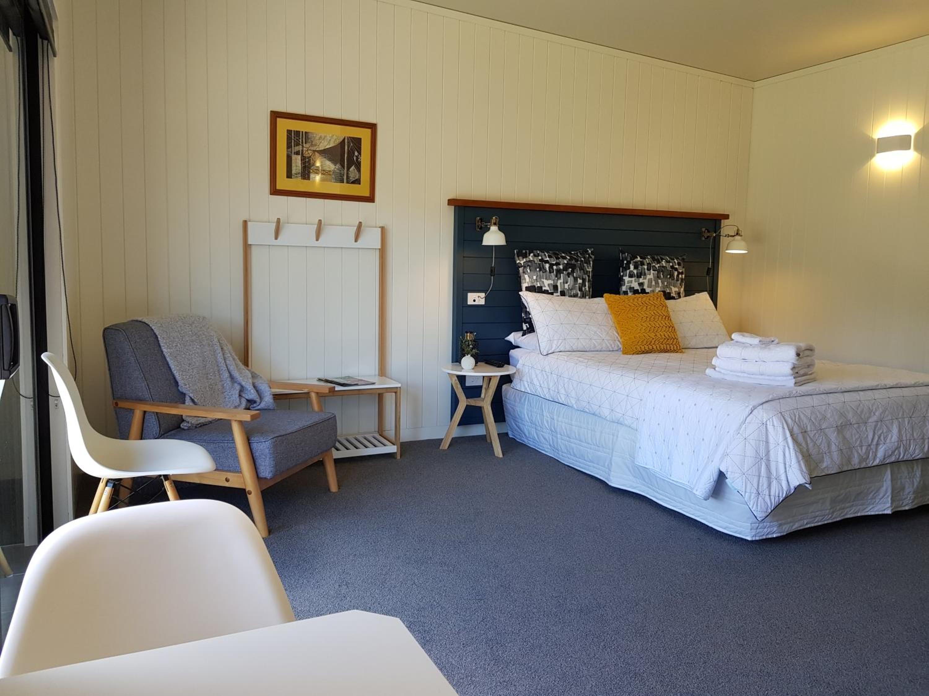 Double Room with Garden View - Photo 3