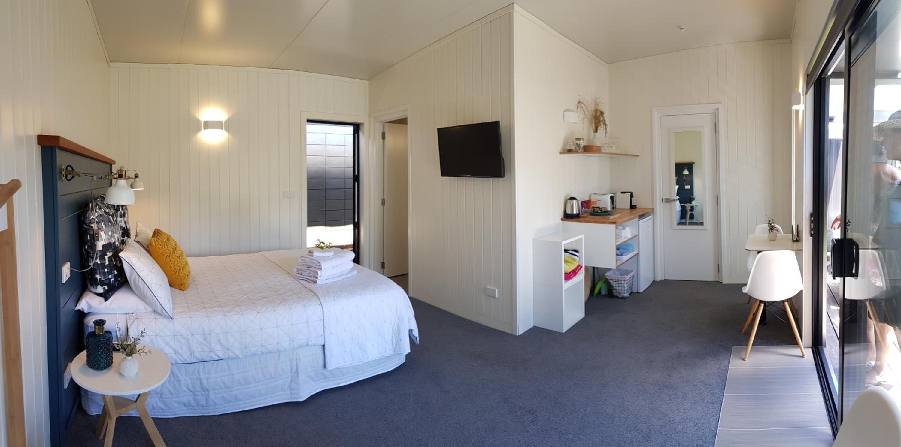 Double Room with Garden View - Photo 4