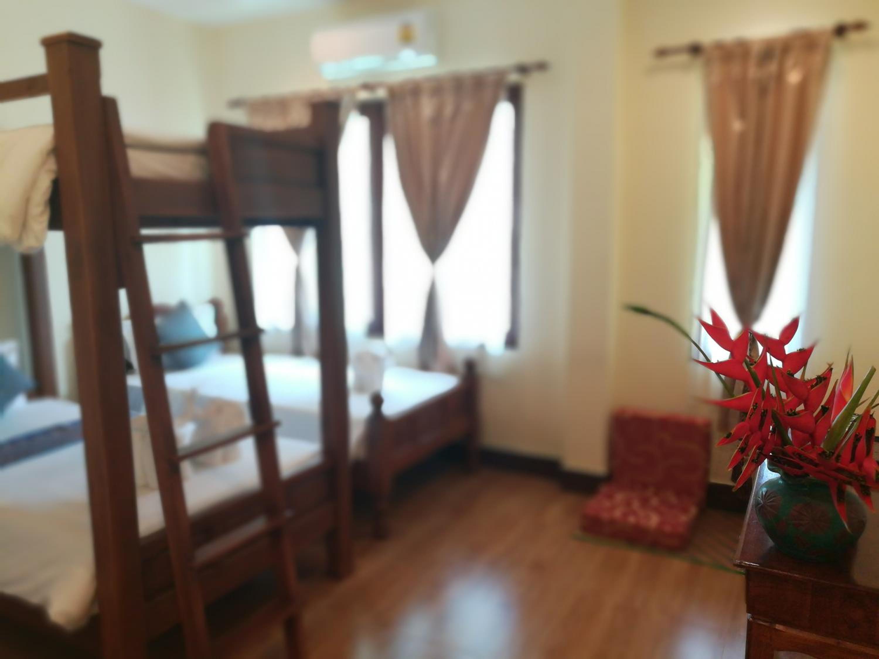 Standard Triple Room with Bunk Bed - Photo 5