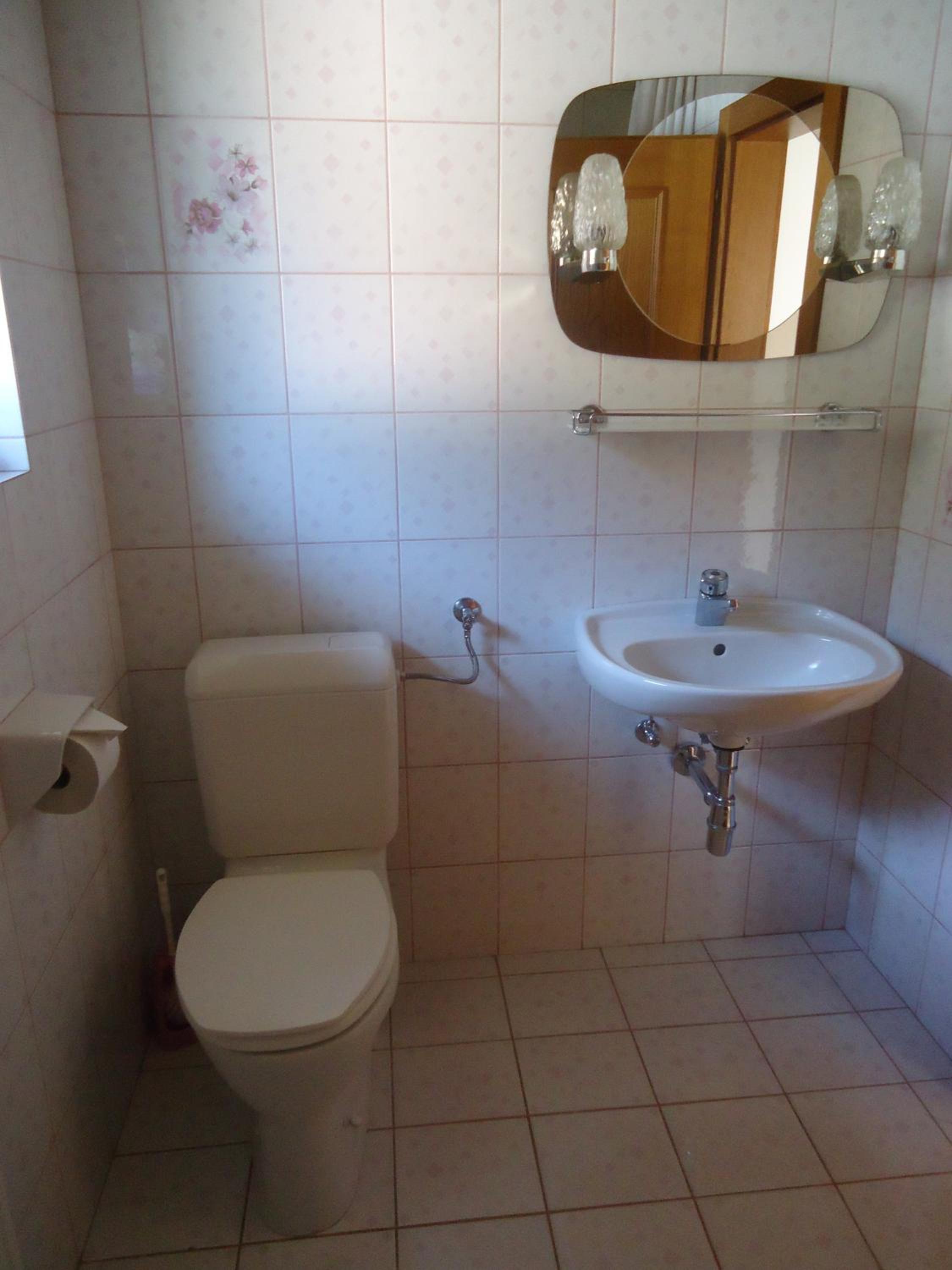 One-Bedroom Apartment with Balcony 3 photo 2