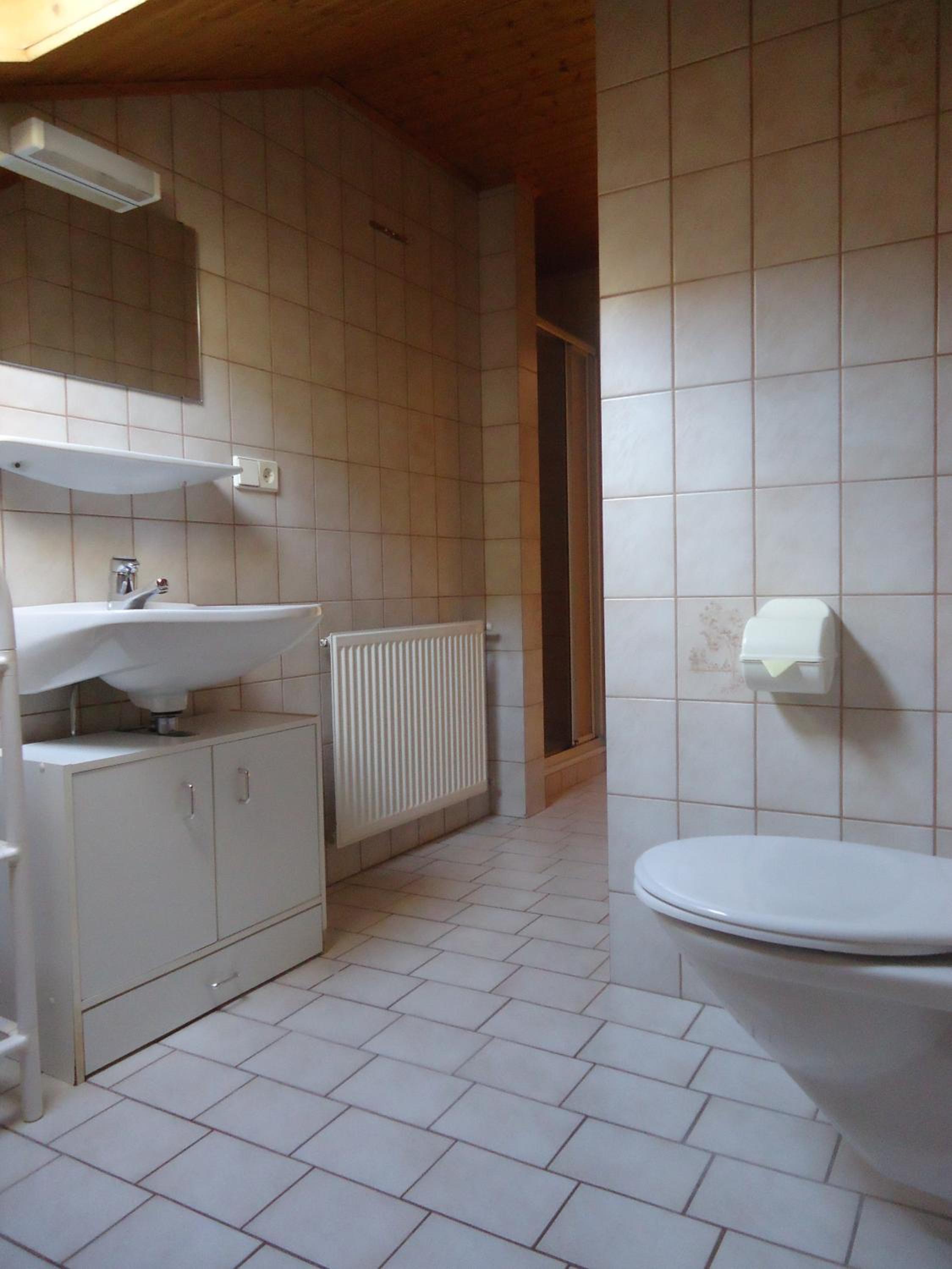 Two-Bedroom Apartment with Balcony 4 photo 3
