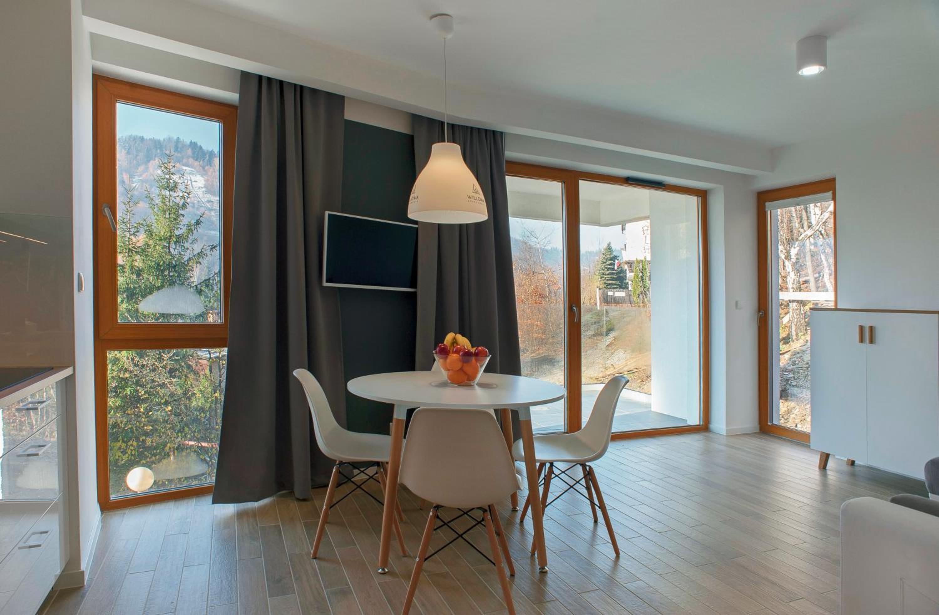 Apartment with Mountain View - Photo 27