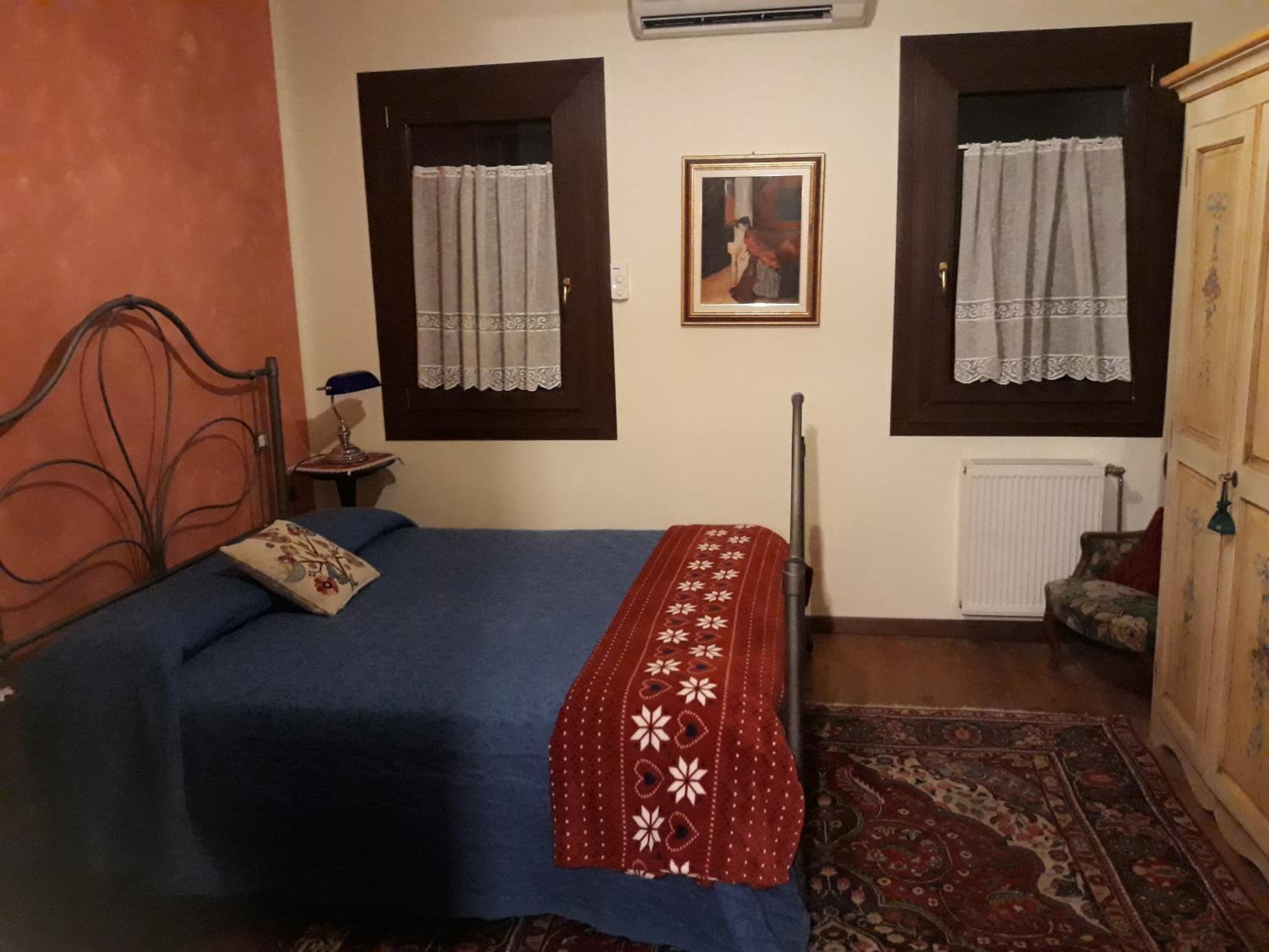 Standard Double Room photo 2