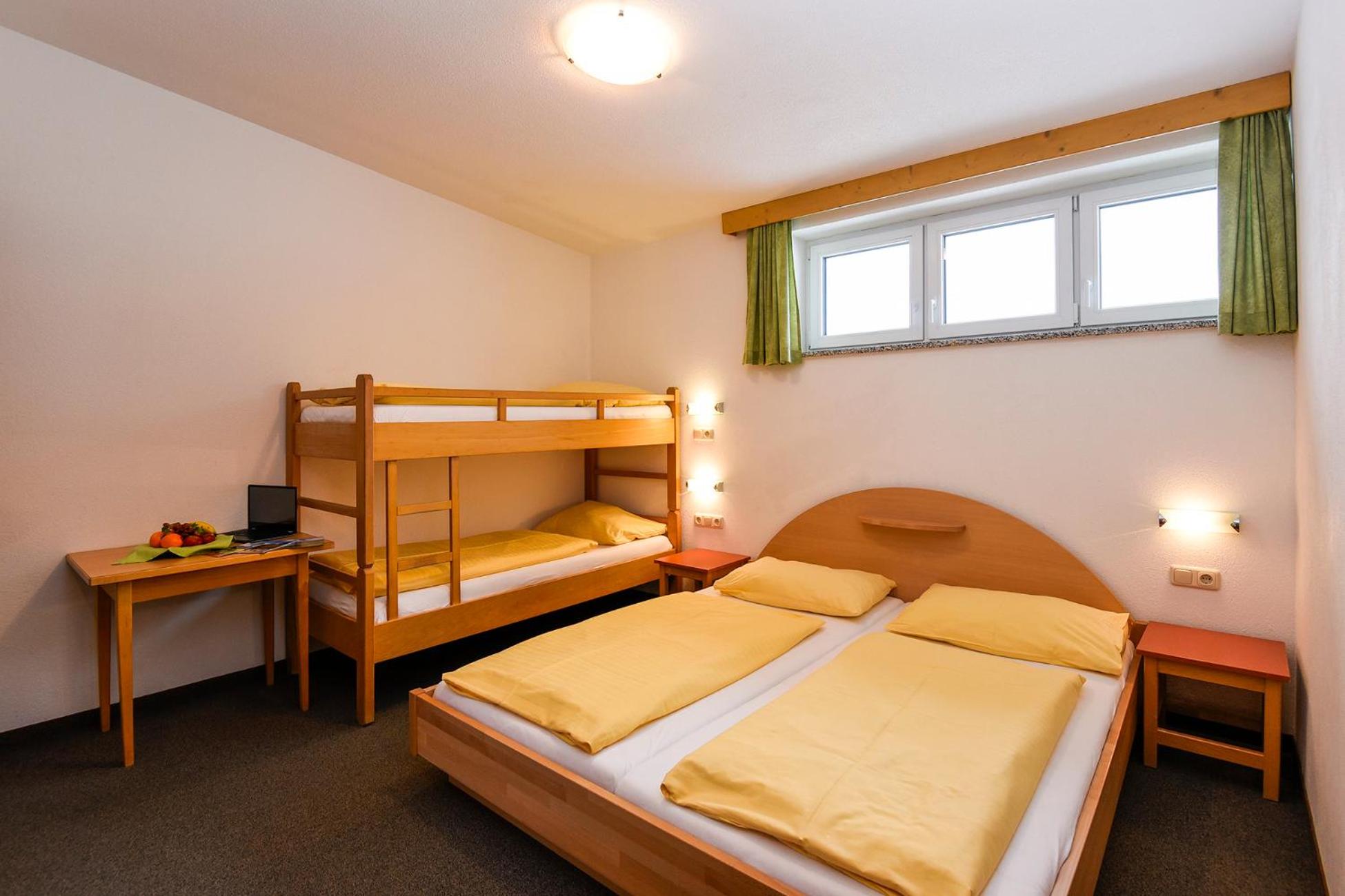Comfort Quadruple Room - Photo 3