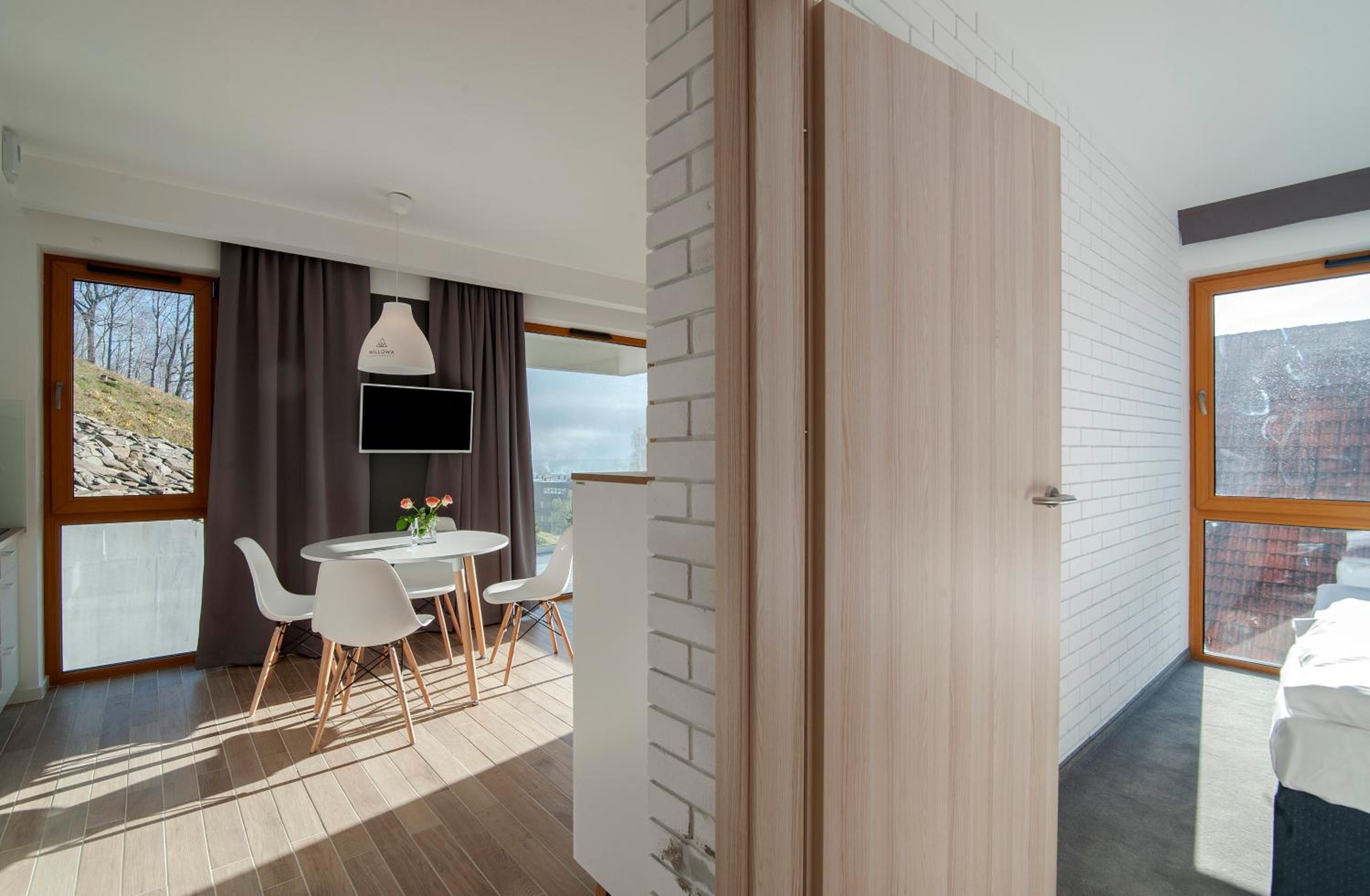 Apartment with Mountain View - Photo 16