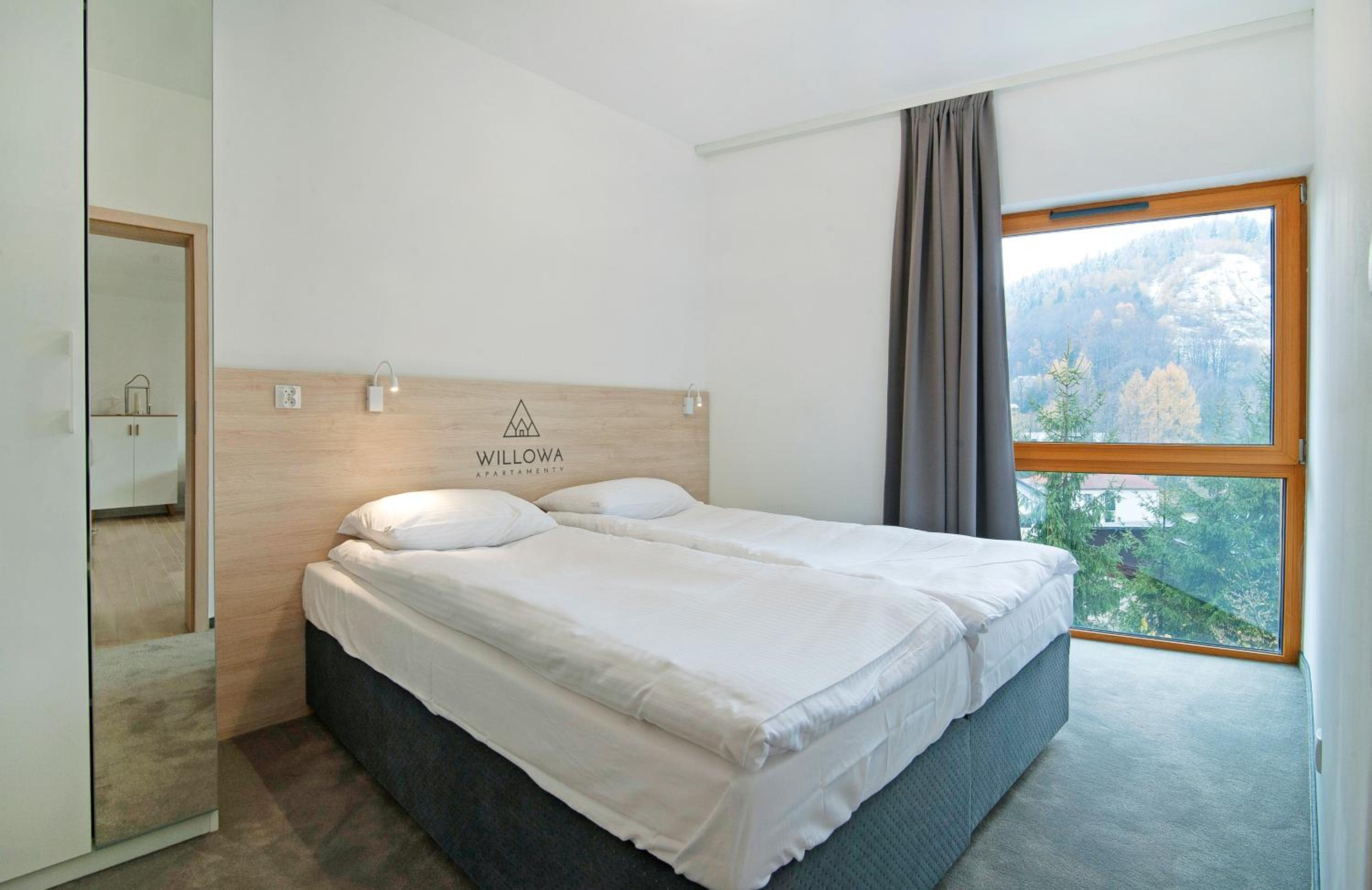 Apartment with Mountain View - Photo 7