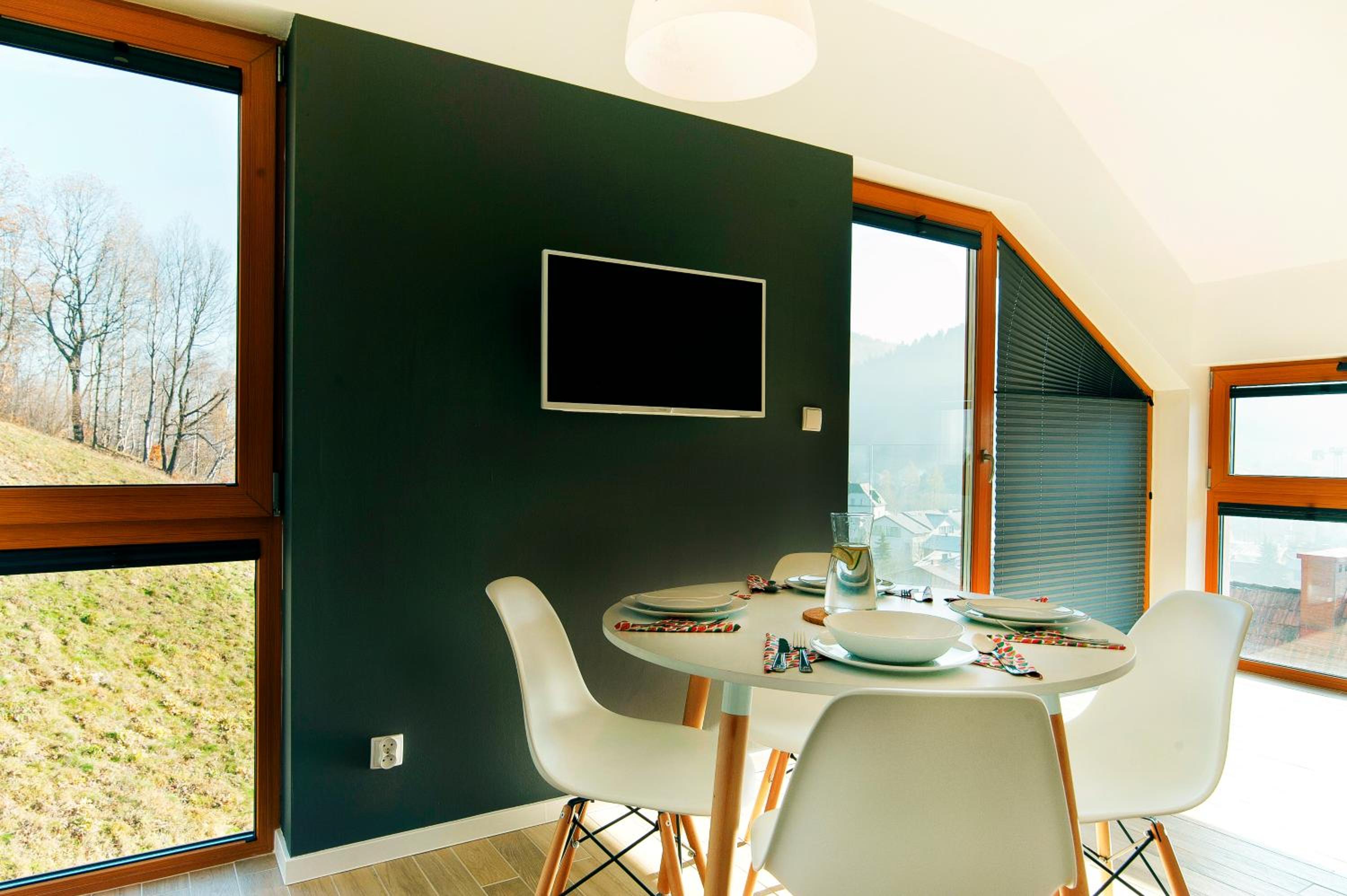 Apartment with Mountain View - Photo 33