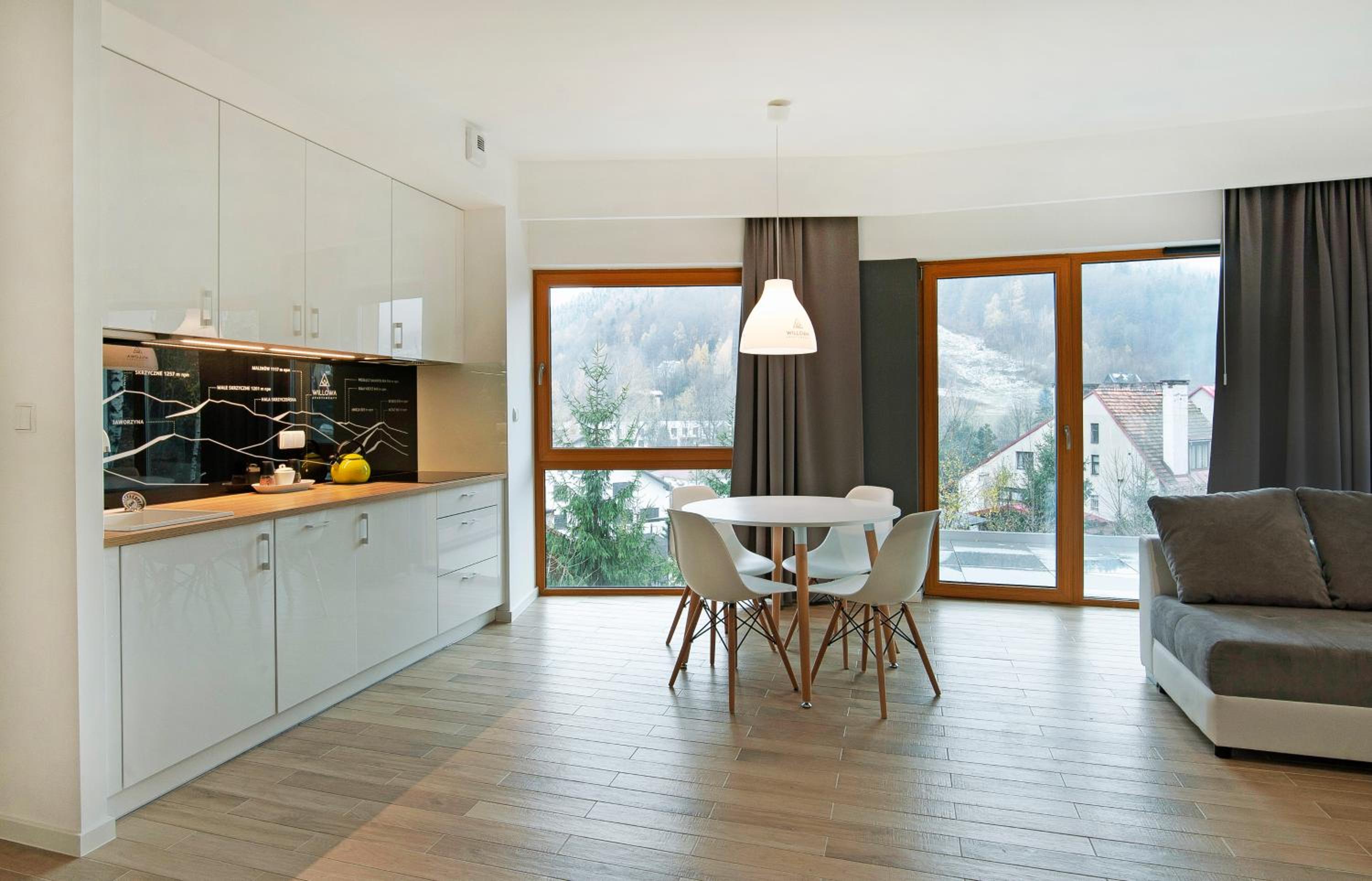 Apartment with Mountain View - Photo 14