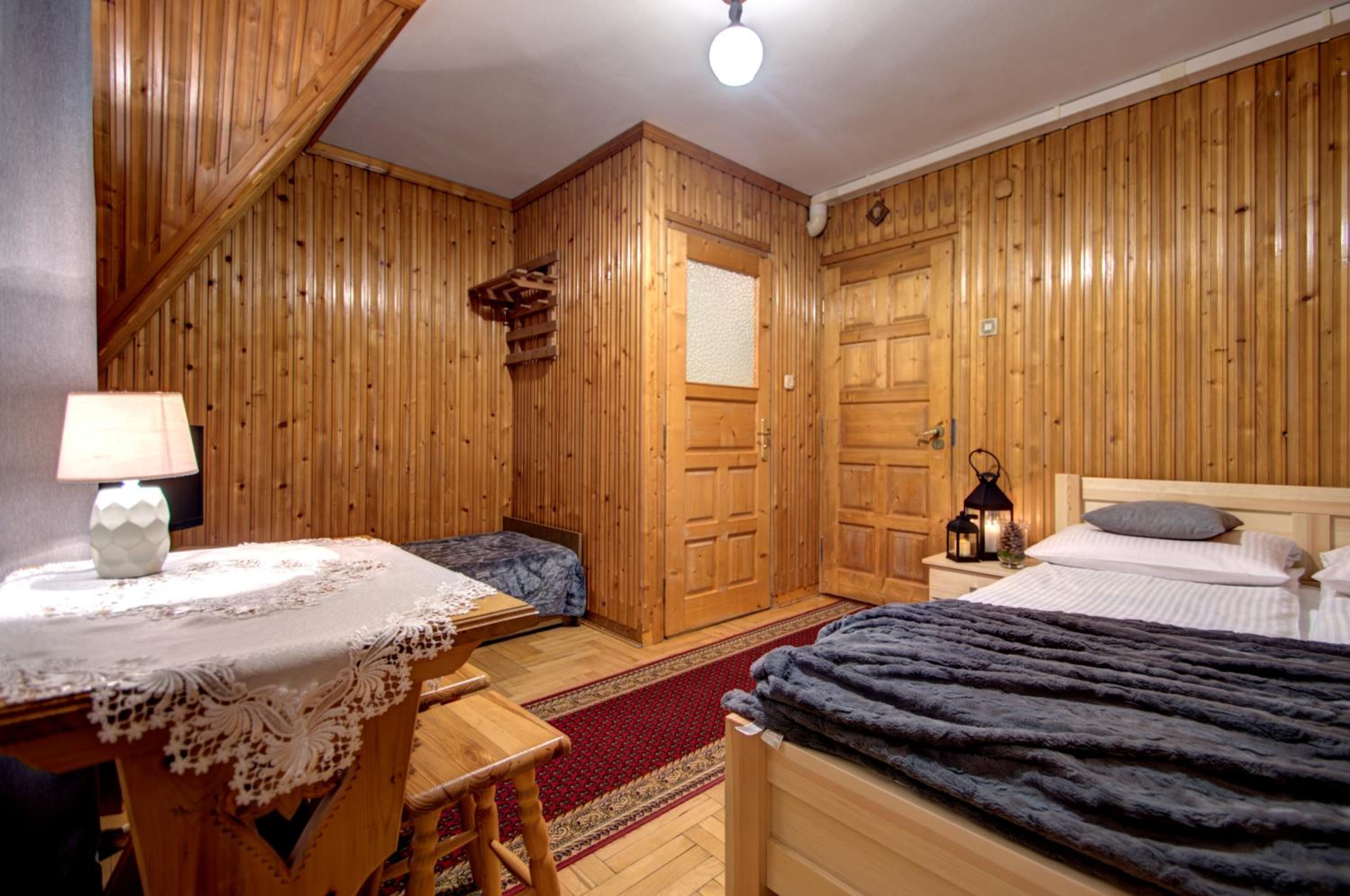 Double Room with Balcony (2 Adults + 1 Child) photo 3