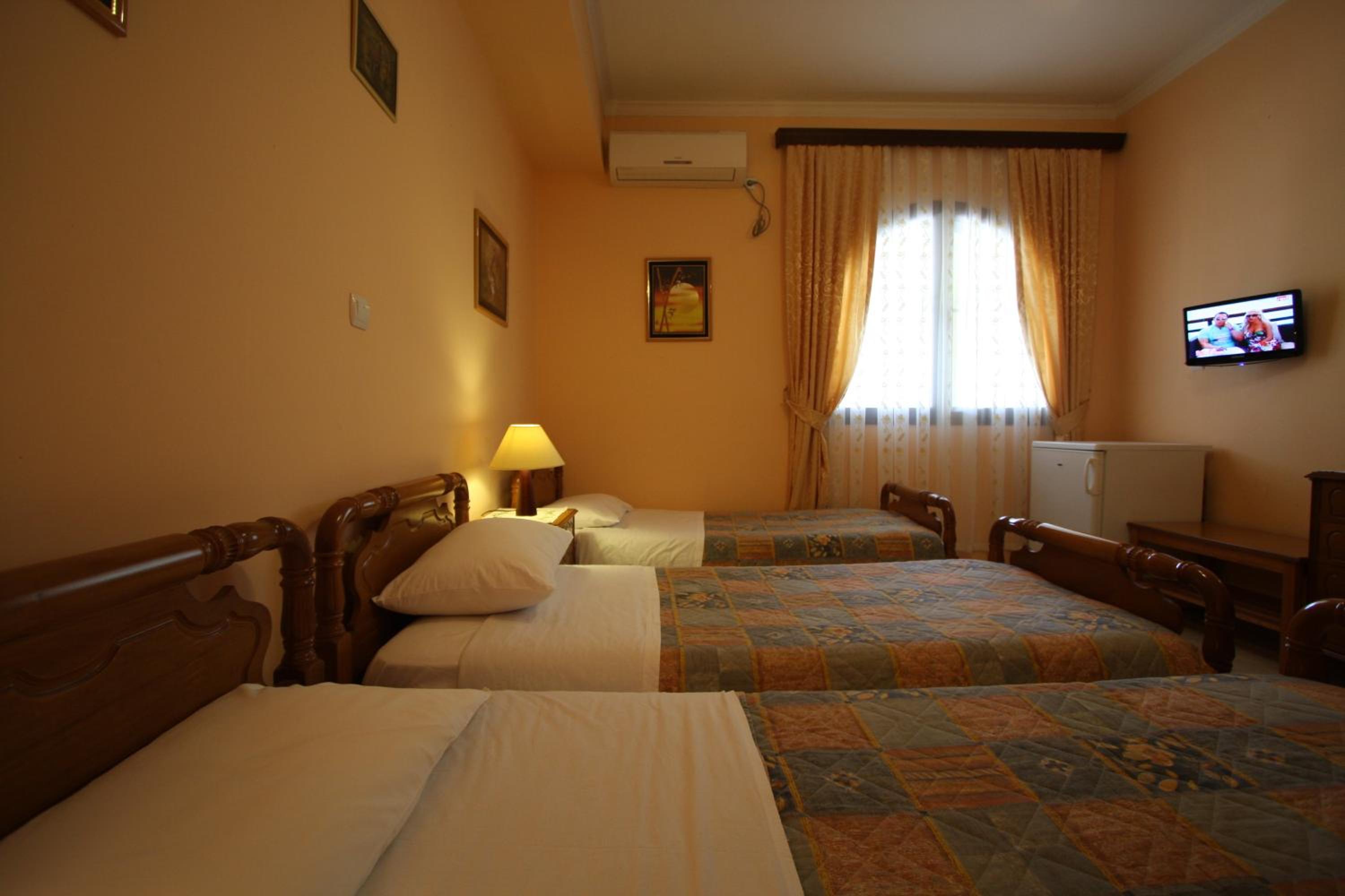 Triple Room photo 3