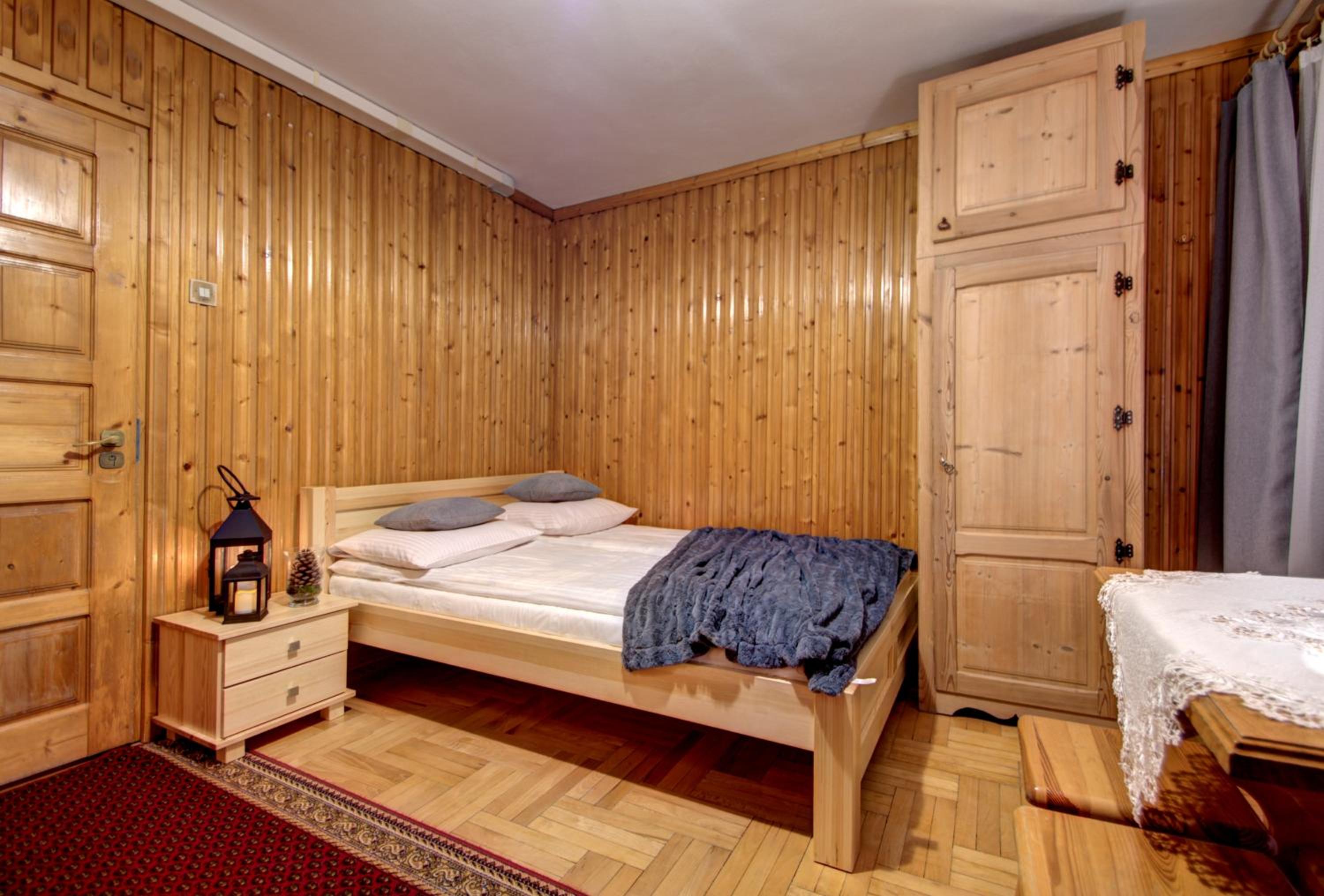 Double Room with Balcony (2 Adults + 1 Child) photo 1