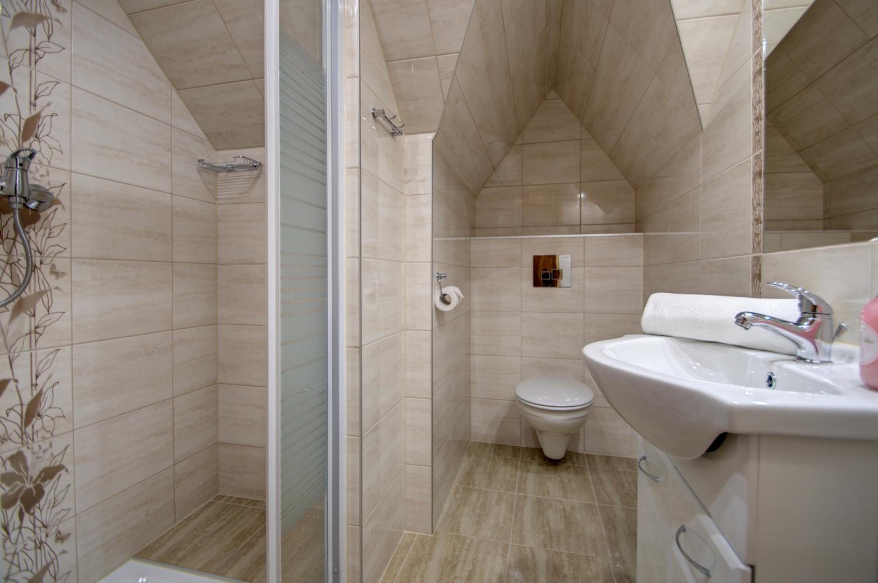 Triple Room with Private Bathroom photo 2
