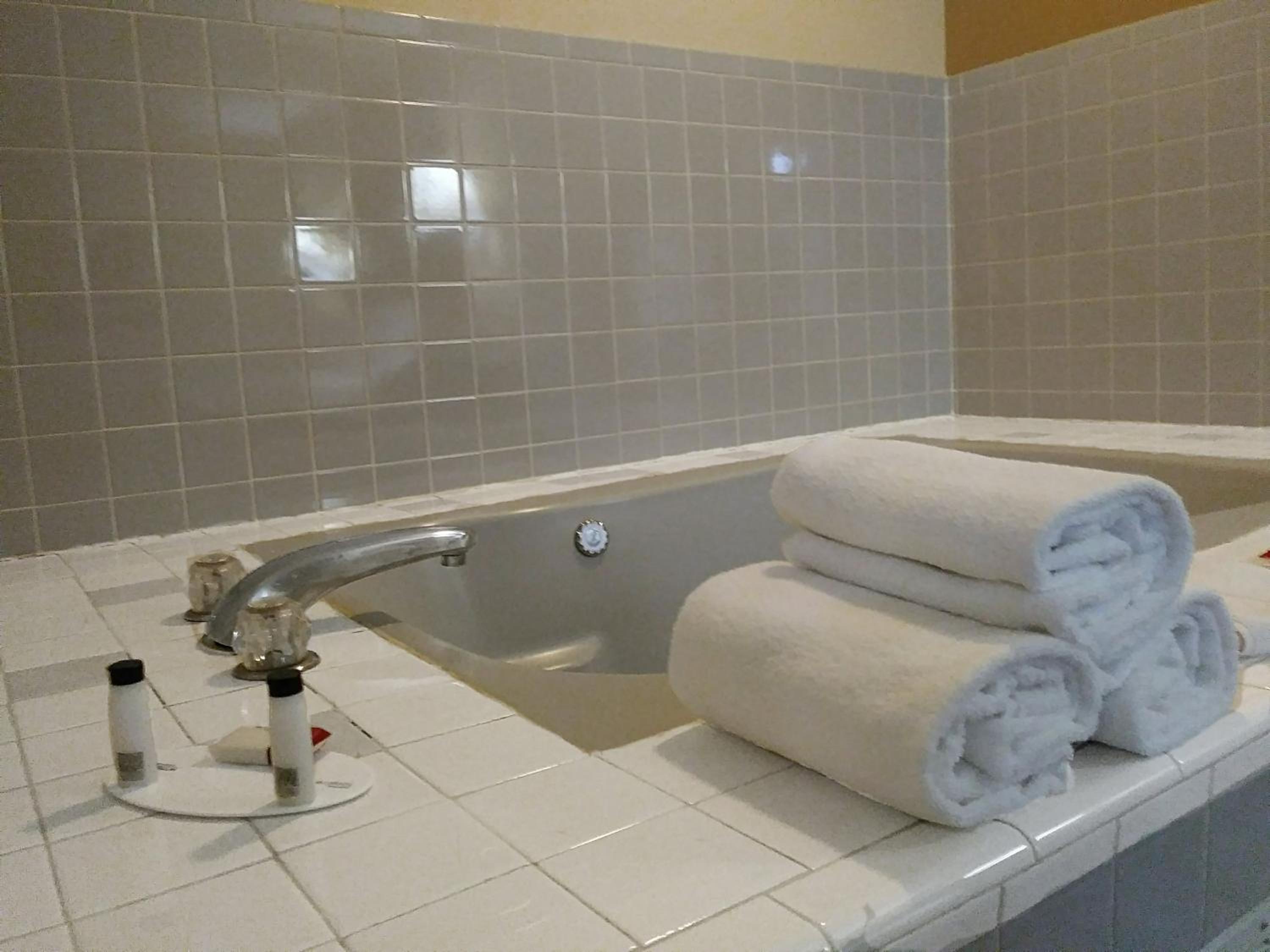 King Studio Suite - Mobility Access/Non-Smoking - Photo 2
